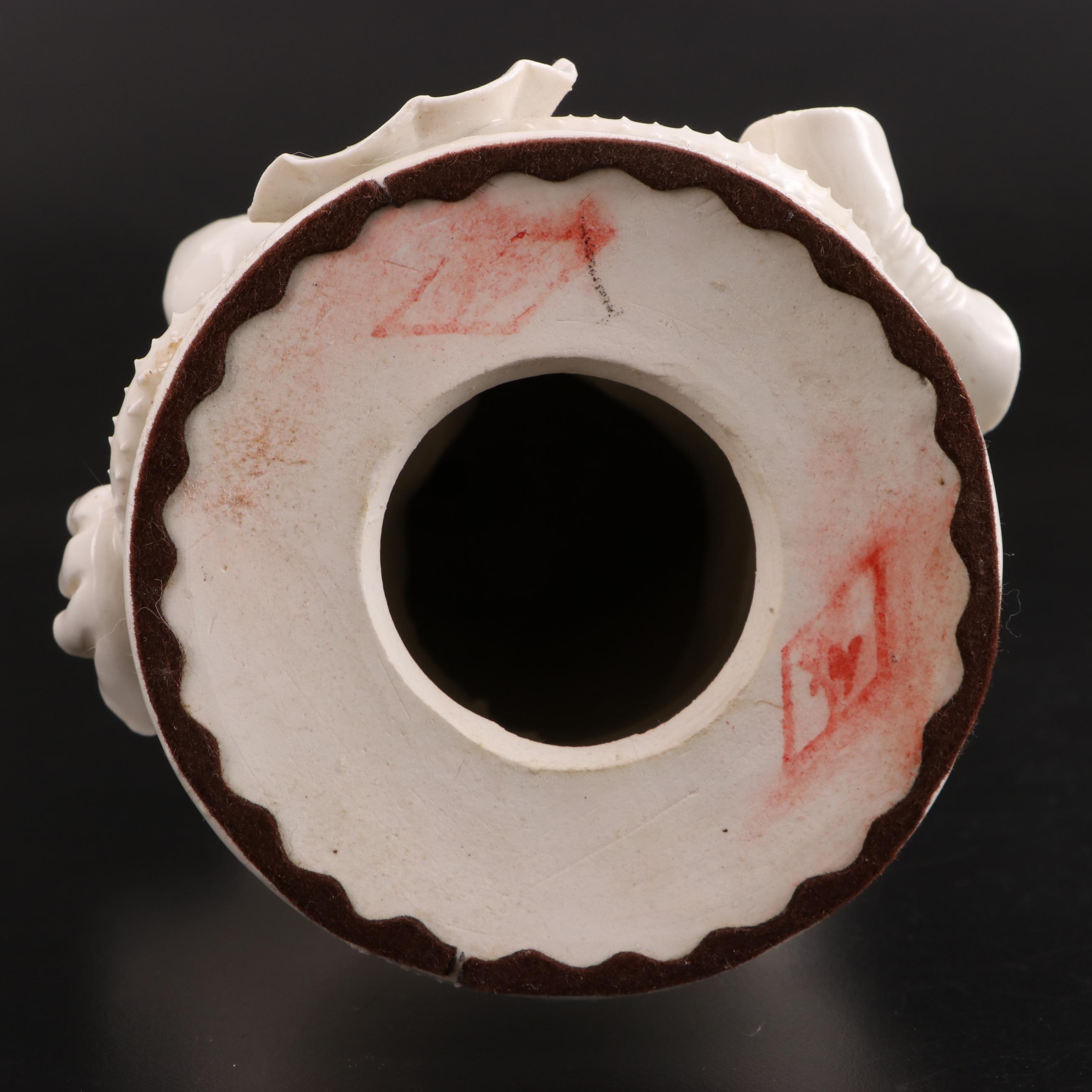 Chinese Blanc De Chine Guanyin Porcelain Figurine