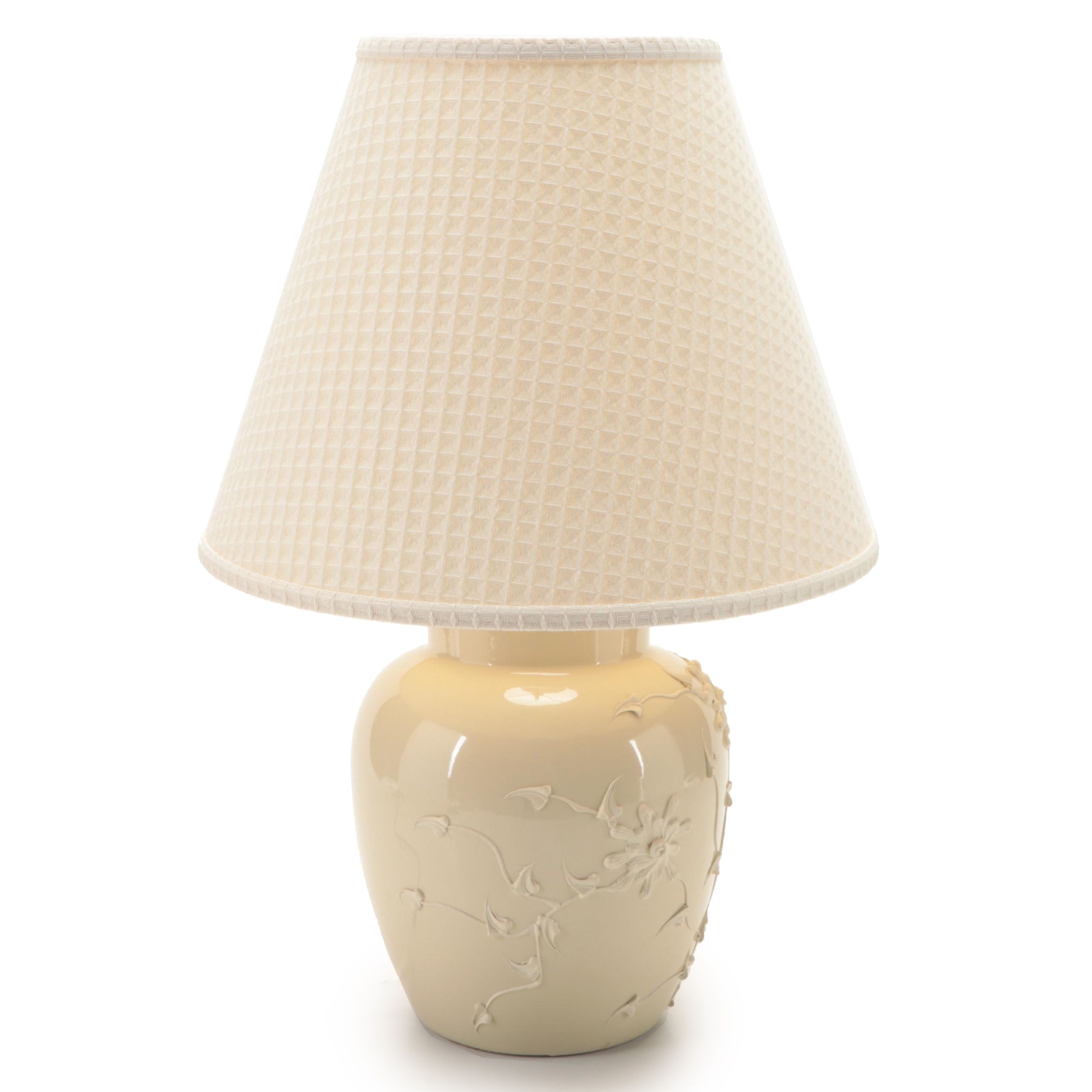 Textured Pattern Ceramic Table Lamp