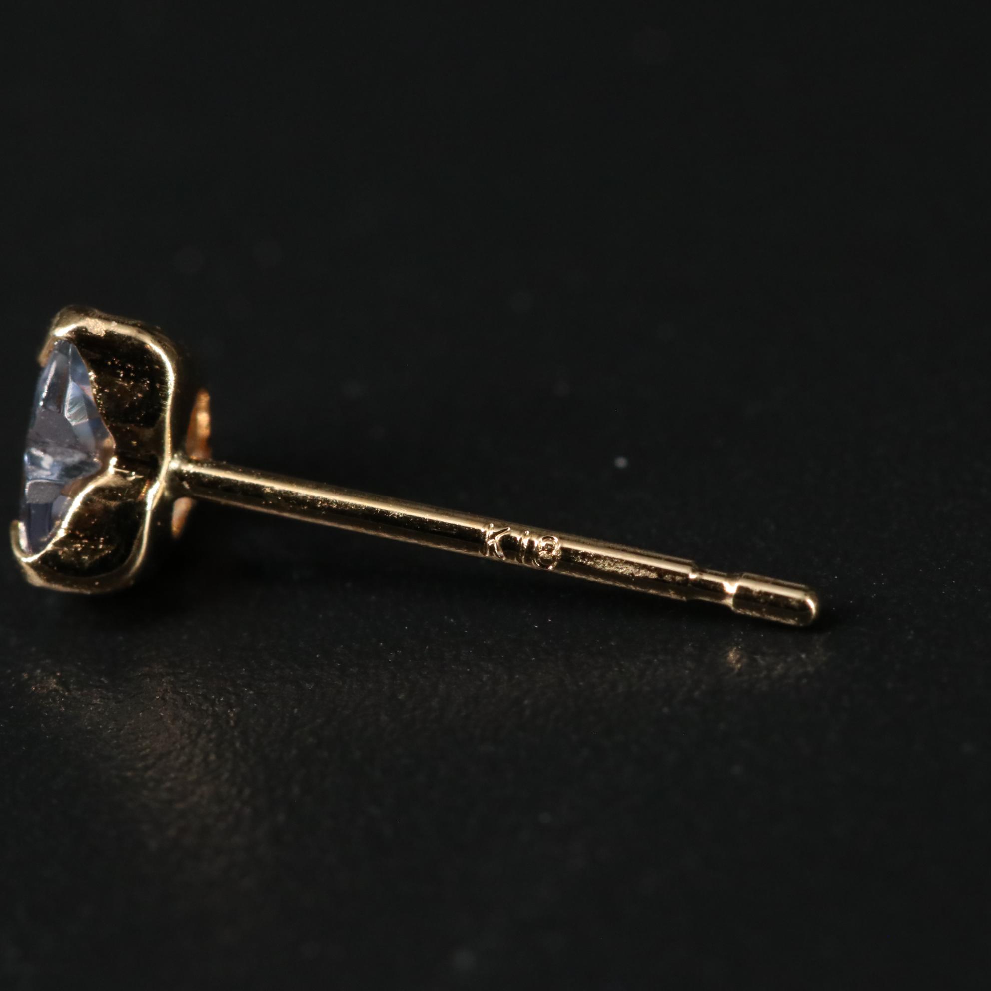 18K Tanzanite Heart Stud Earrings