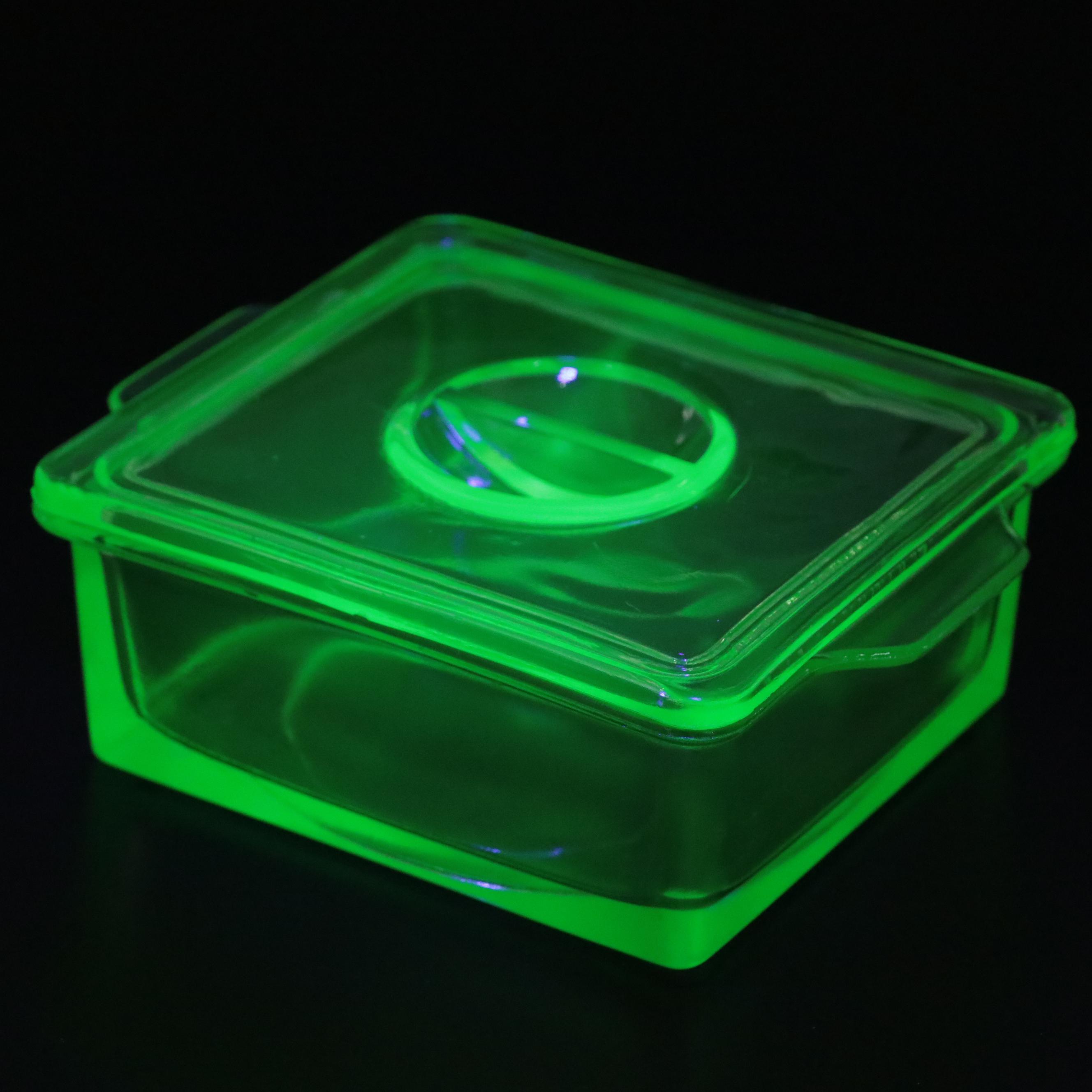 Hazel Atlas and Other Refrigerator Dishes and Other Glass Tableware