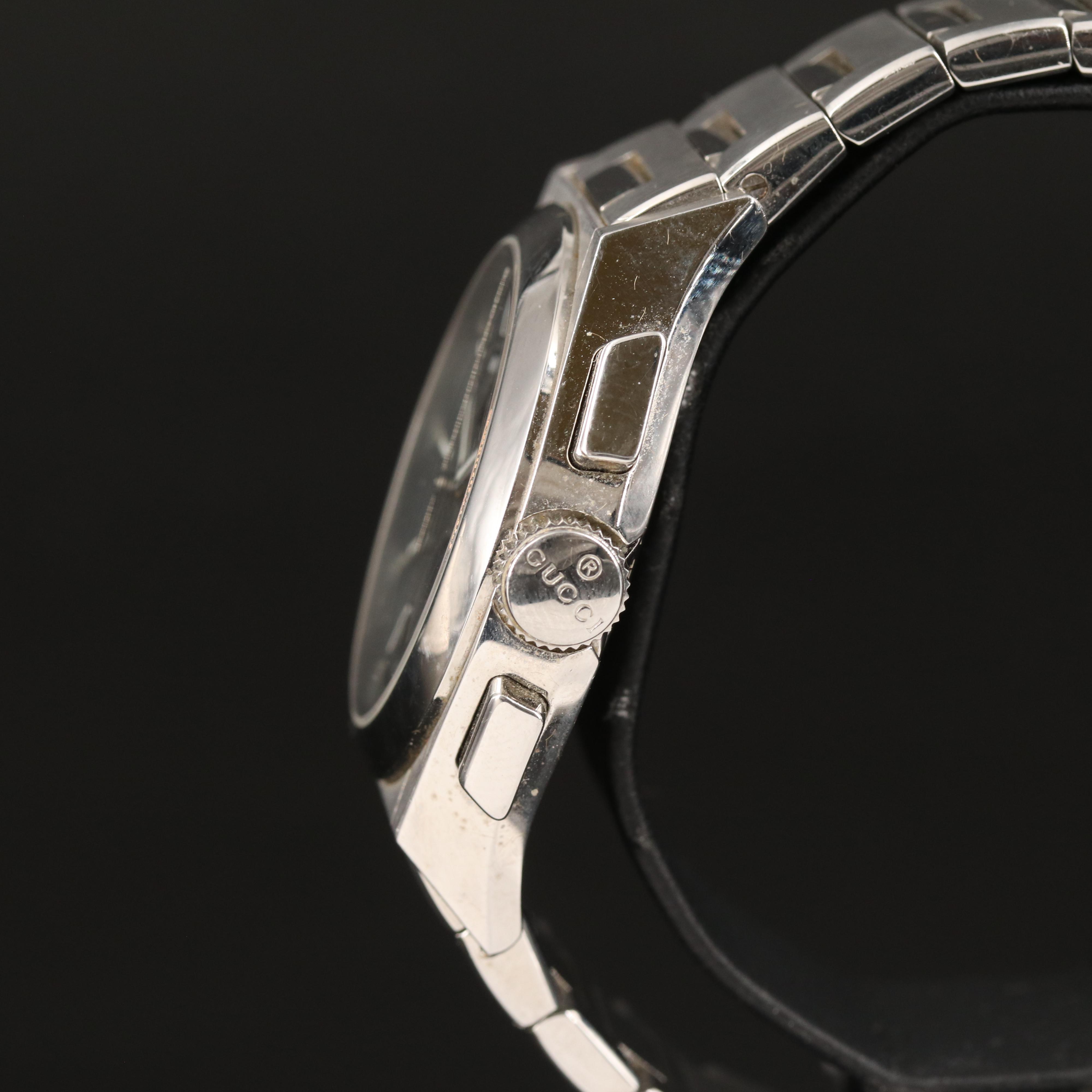 Gucci Pantheon Quartz Chronograph with Date Watch