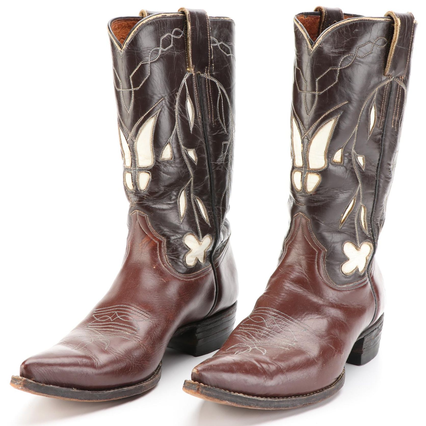 Martinez Boots Leather Western Boots with Cut-Out and Stitched Detailing