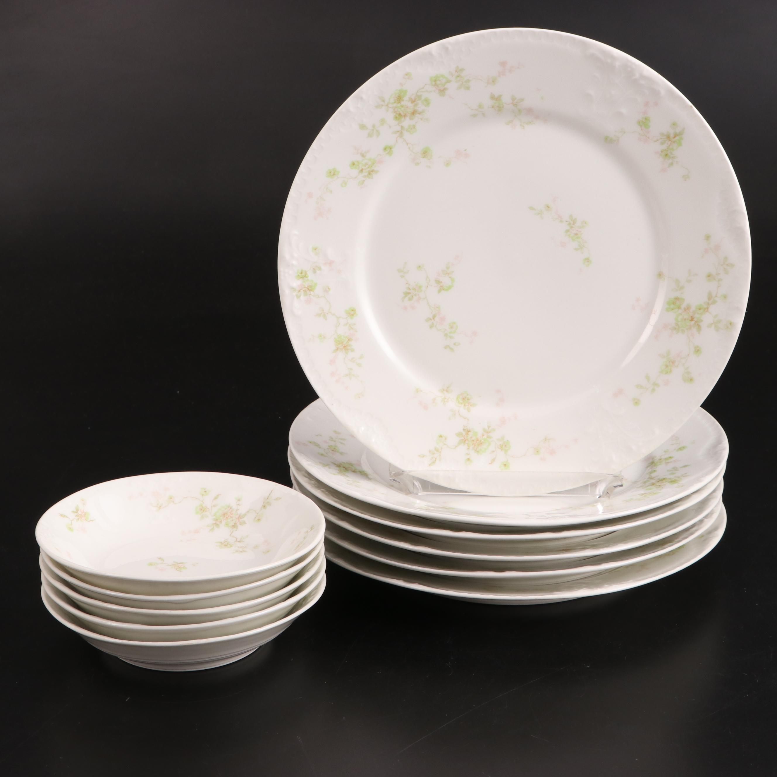 Theodore Haviland "Florida" Porcelain Dinnerware, Early 20th Century