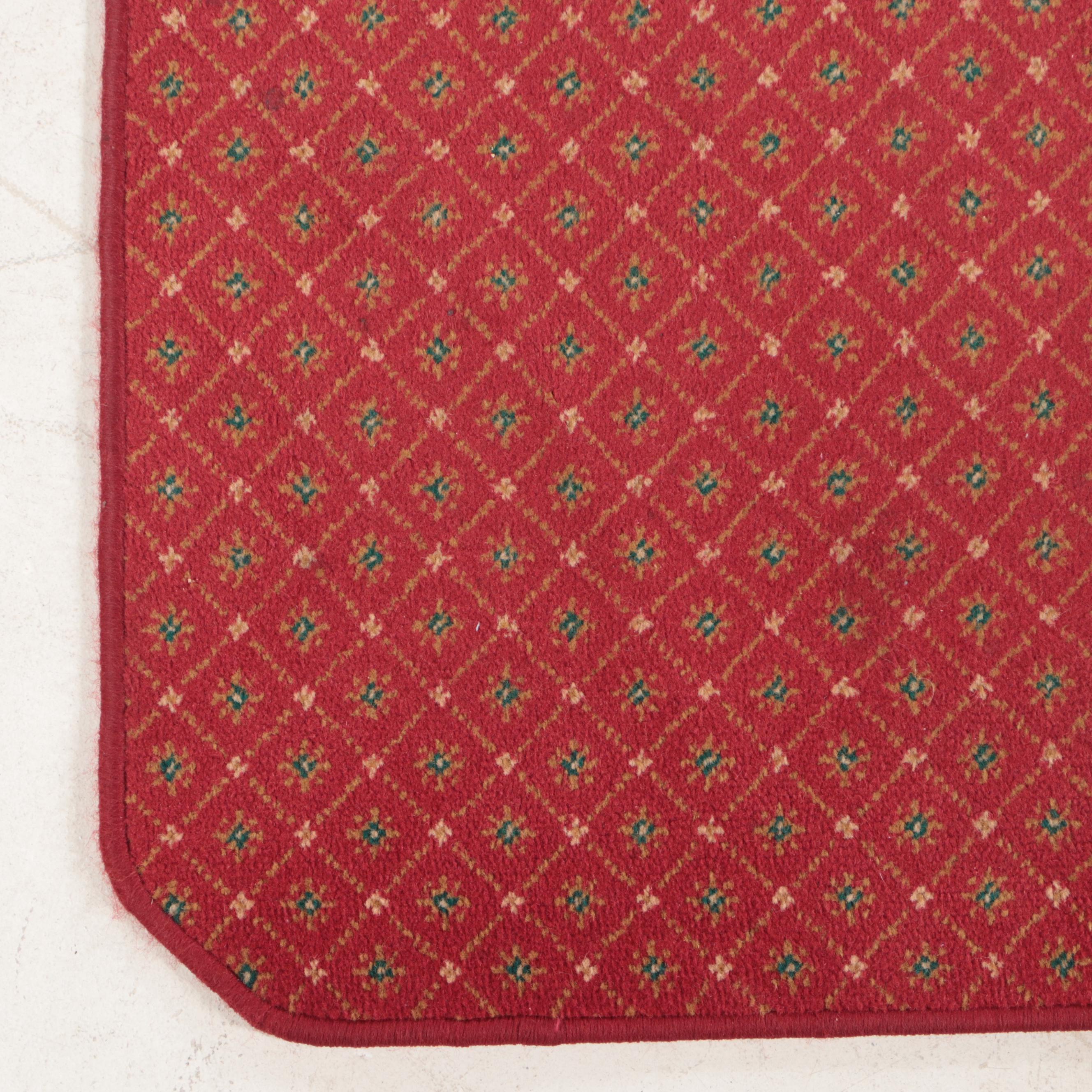 Machine Made Custom Shaped Area Rug