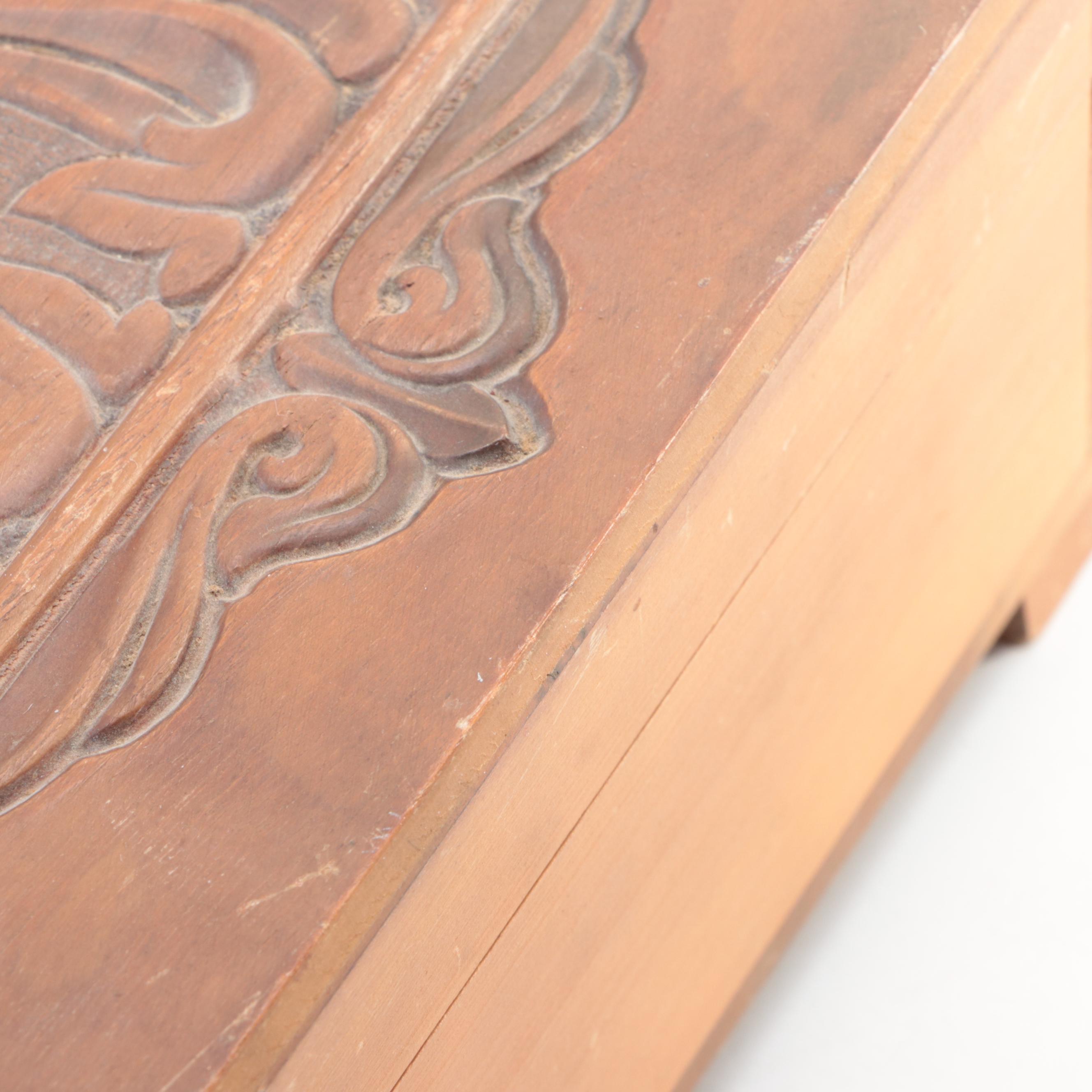 Wood Vanity Box with Other Decorative Wood Box and Cast Iron Bookends