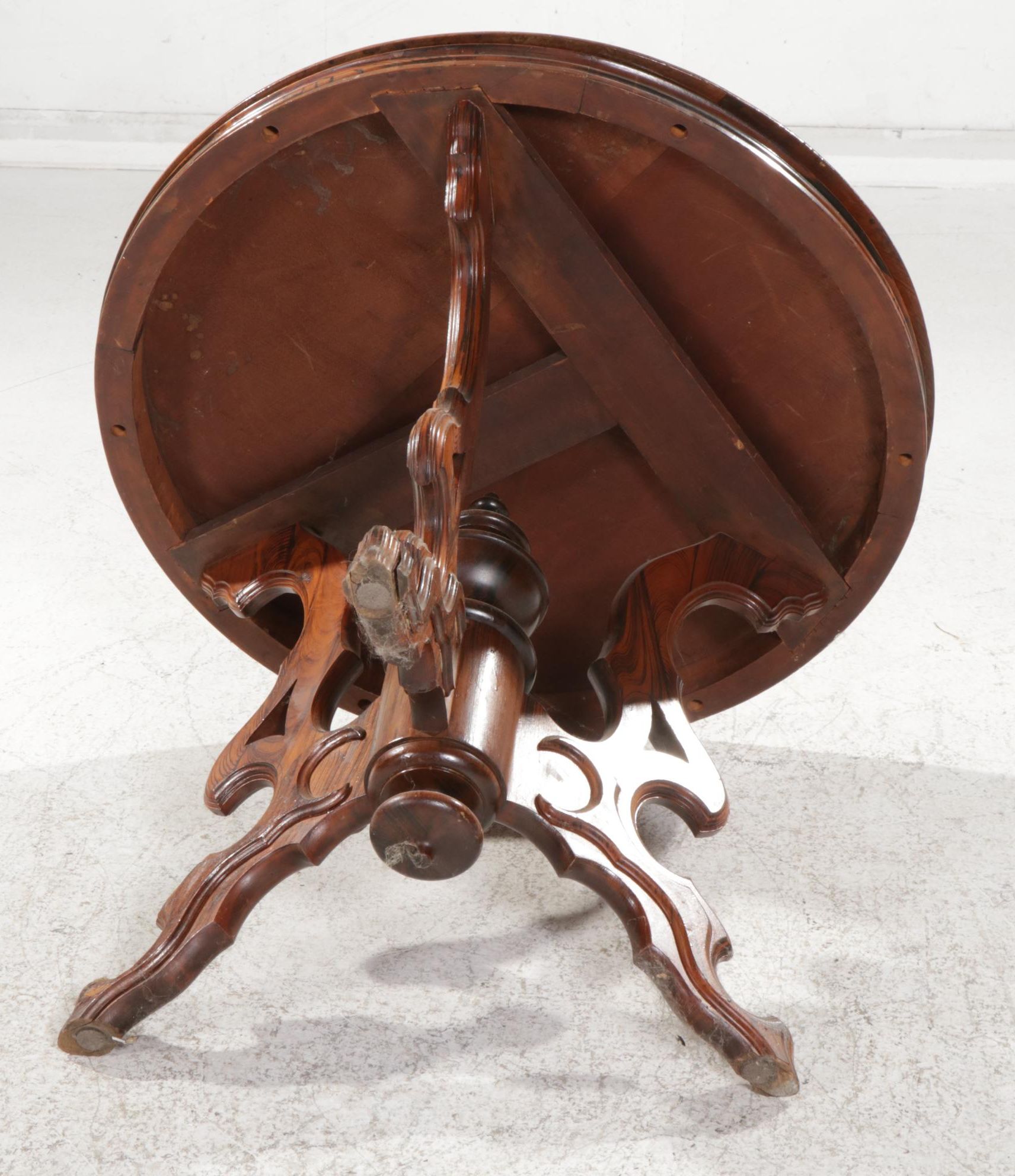 Victorian Grain-Painted Center Table, Late 19th Century