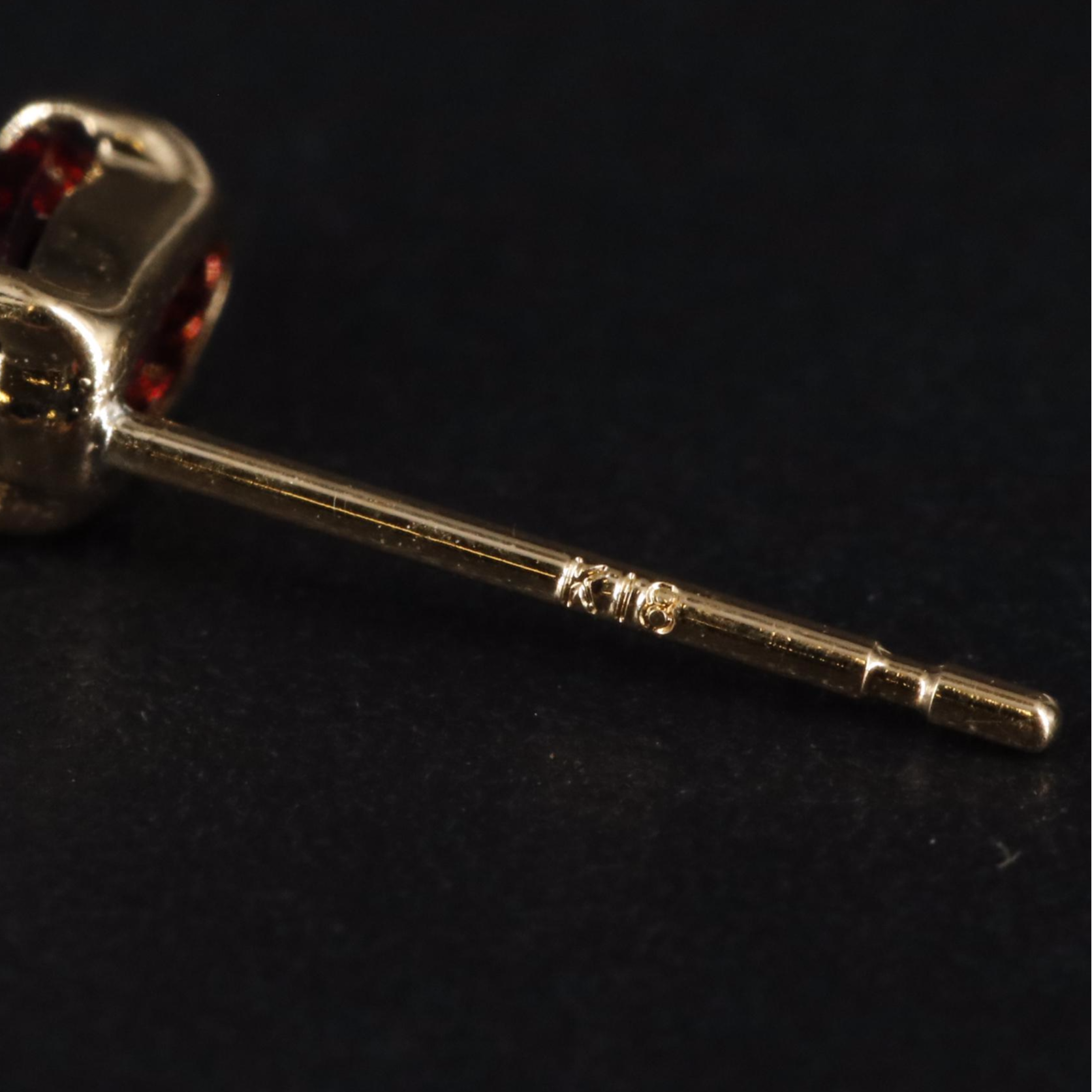 18K Purple Garnet Stud Earrings