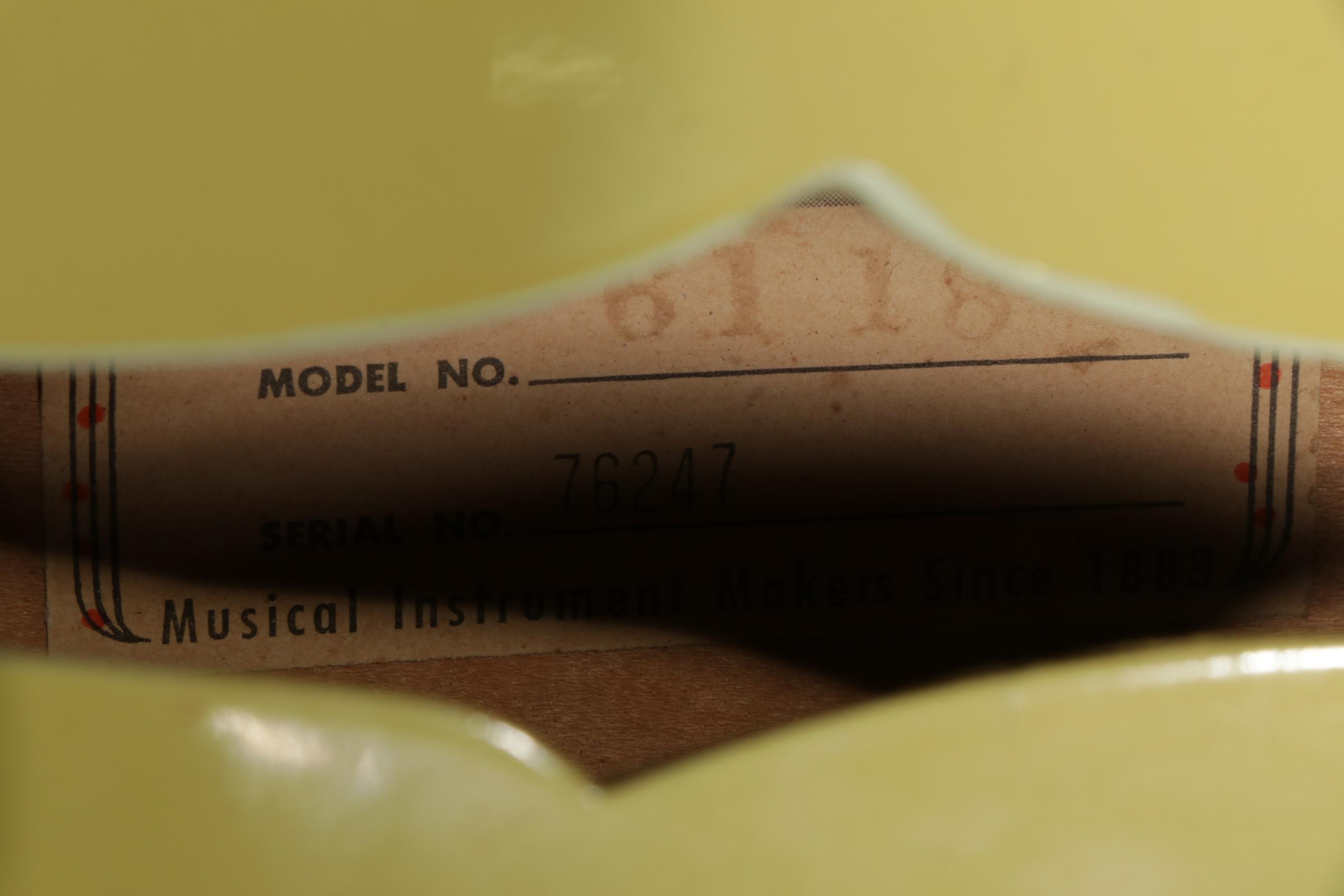 Gretsch Anniversary Model 6118 Hollowbody Electric Guitar in Case