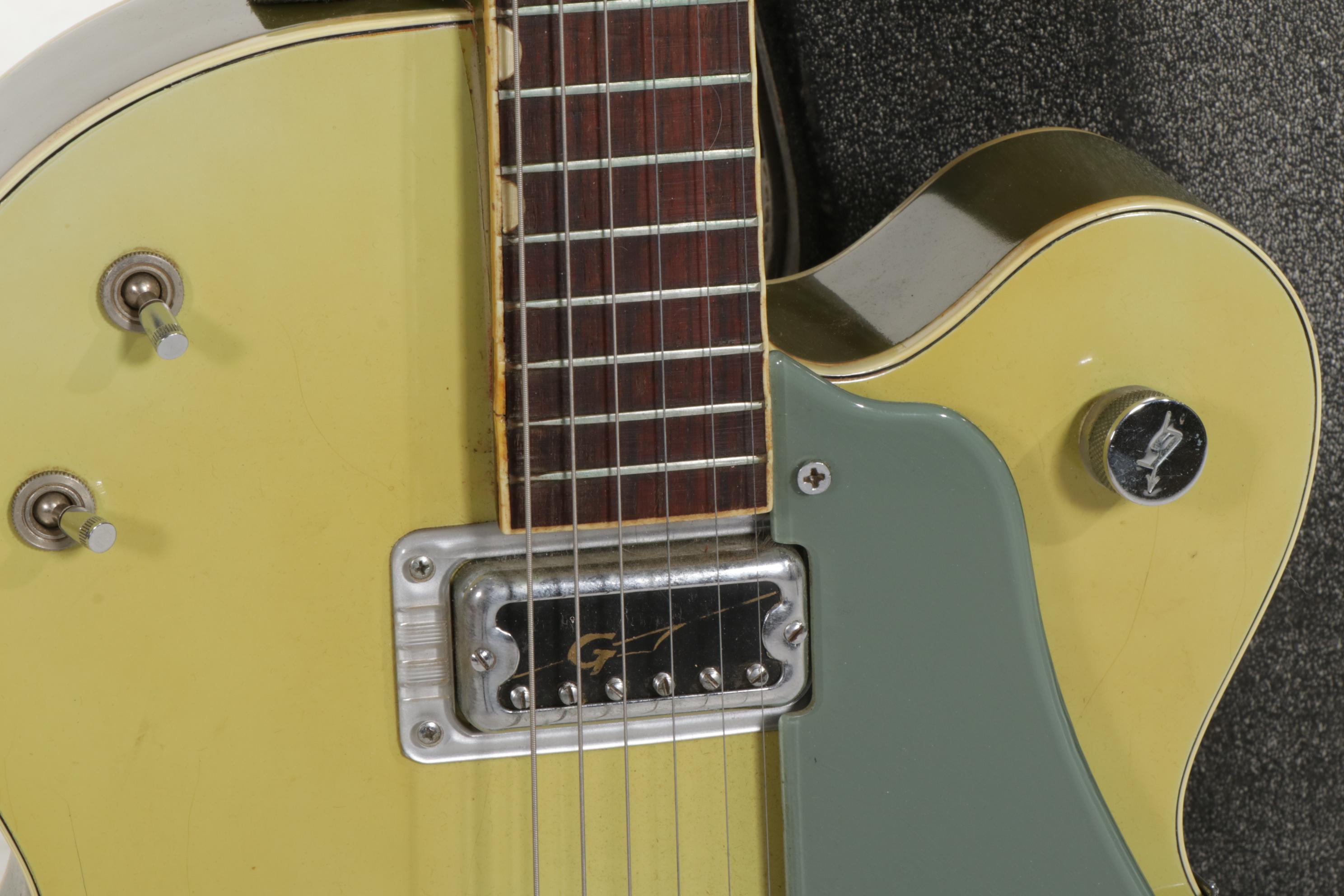 Gretsch Anniversary Model 6118 Hollowbody Electric Guitar in Case