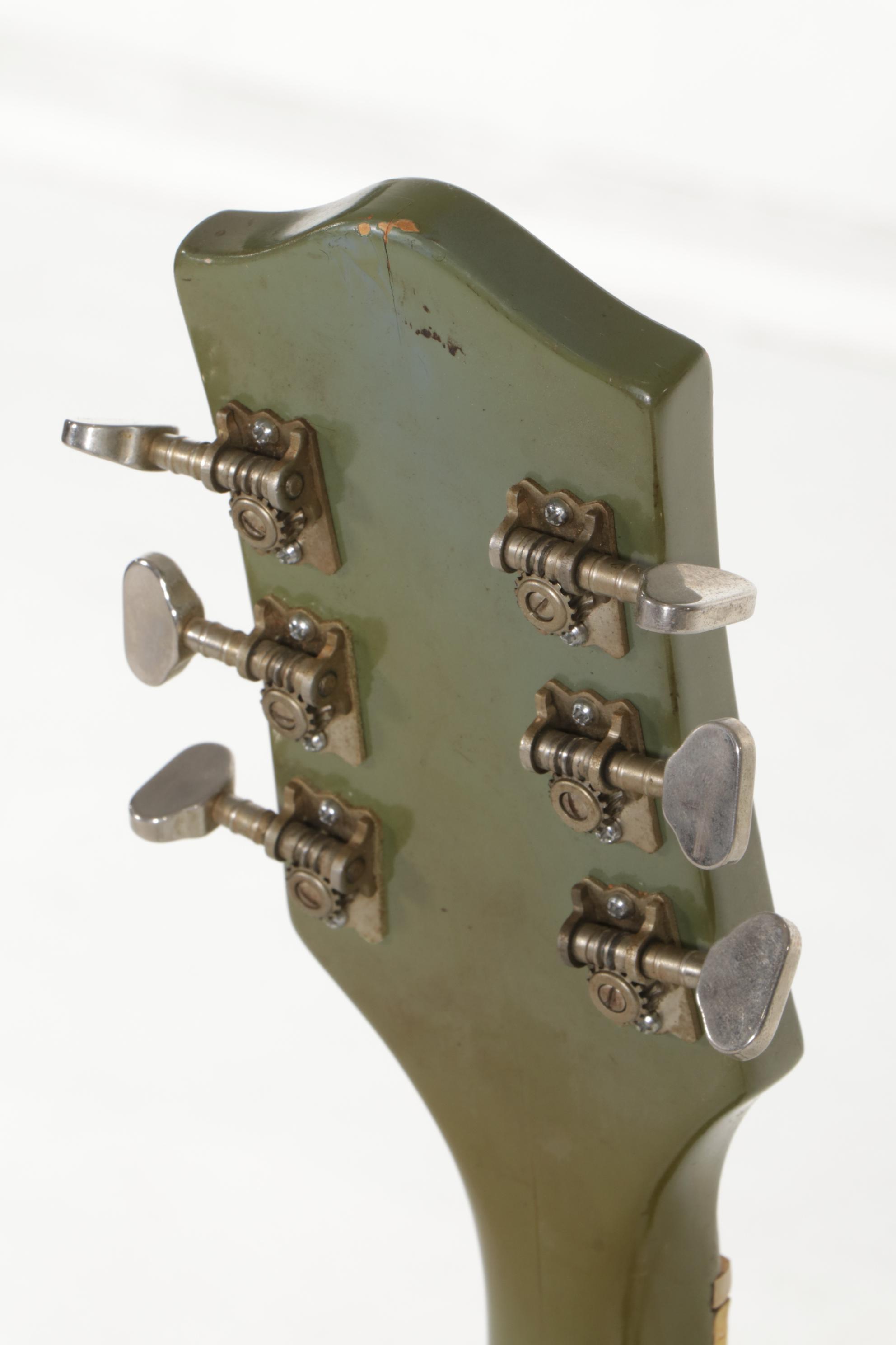 Gretsch Anniversary Model 6118 Hollowbody Electric Guitar in Case