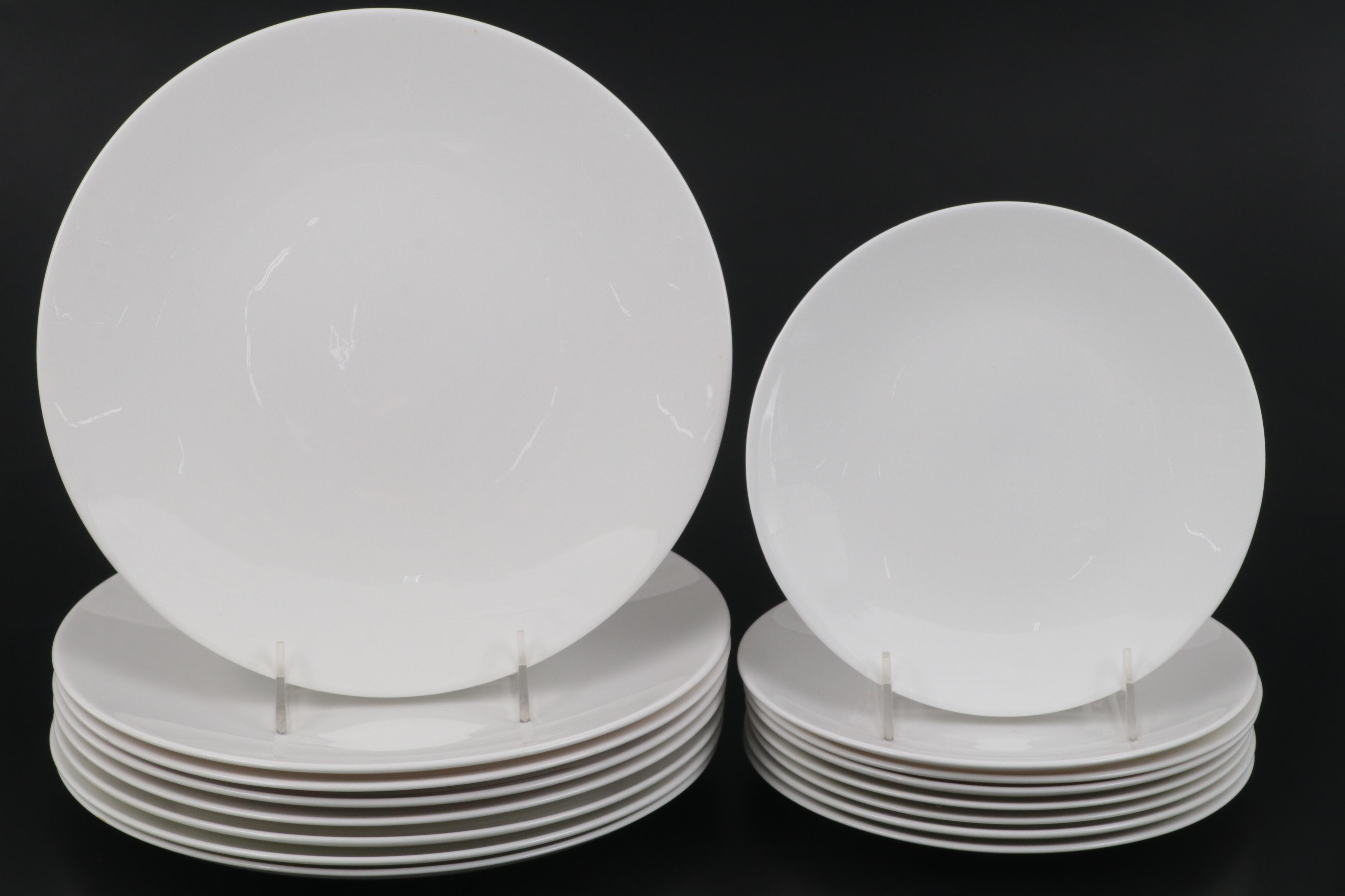 Royal Worcester "Snow" Bone China Dinnerware, 1958–1971