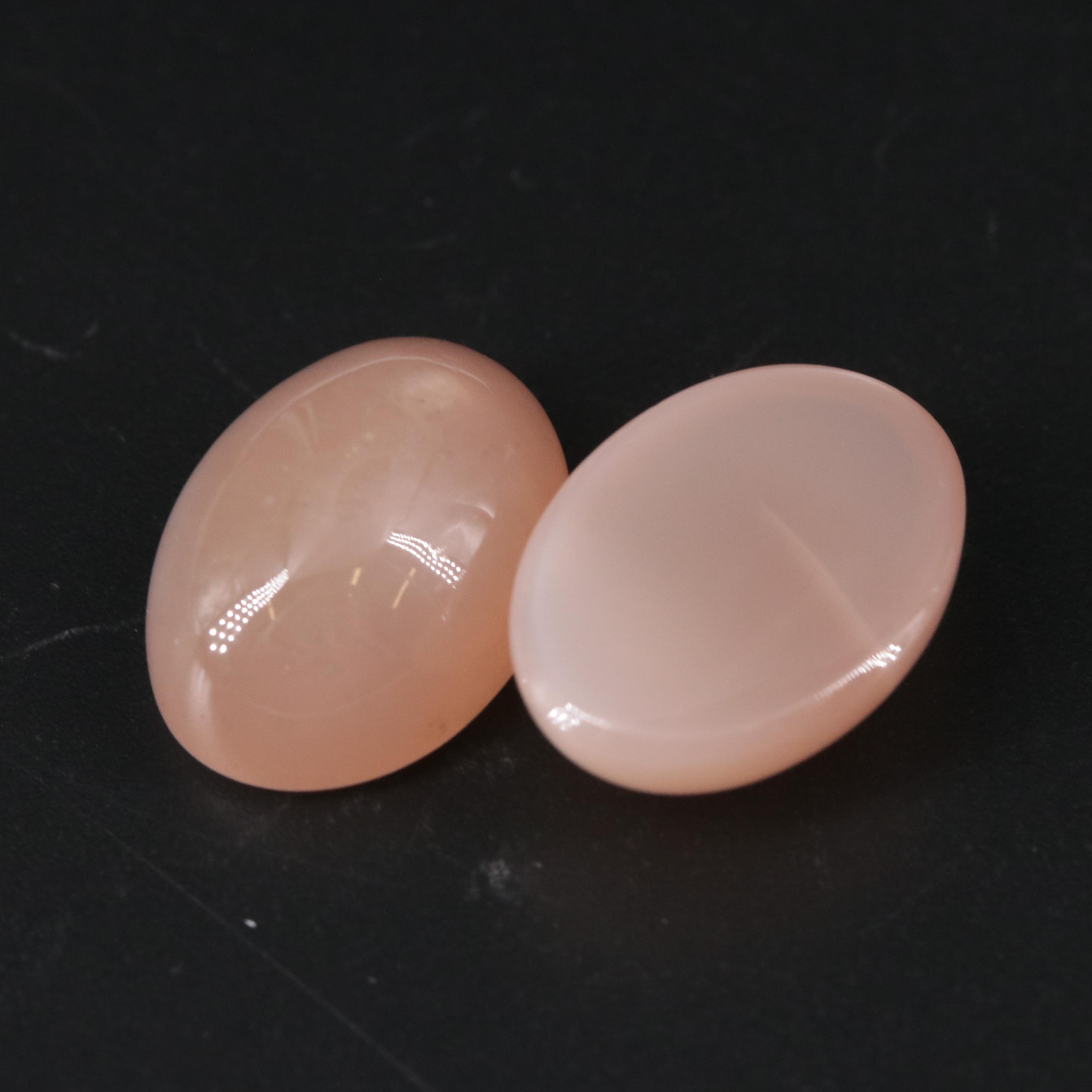 Loose 26.34 CTW Moonstone