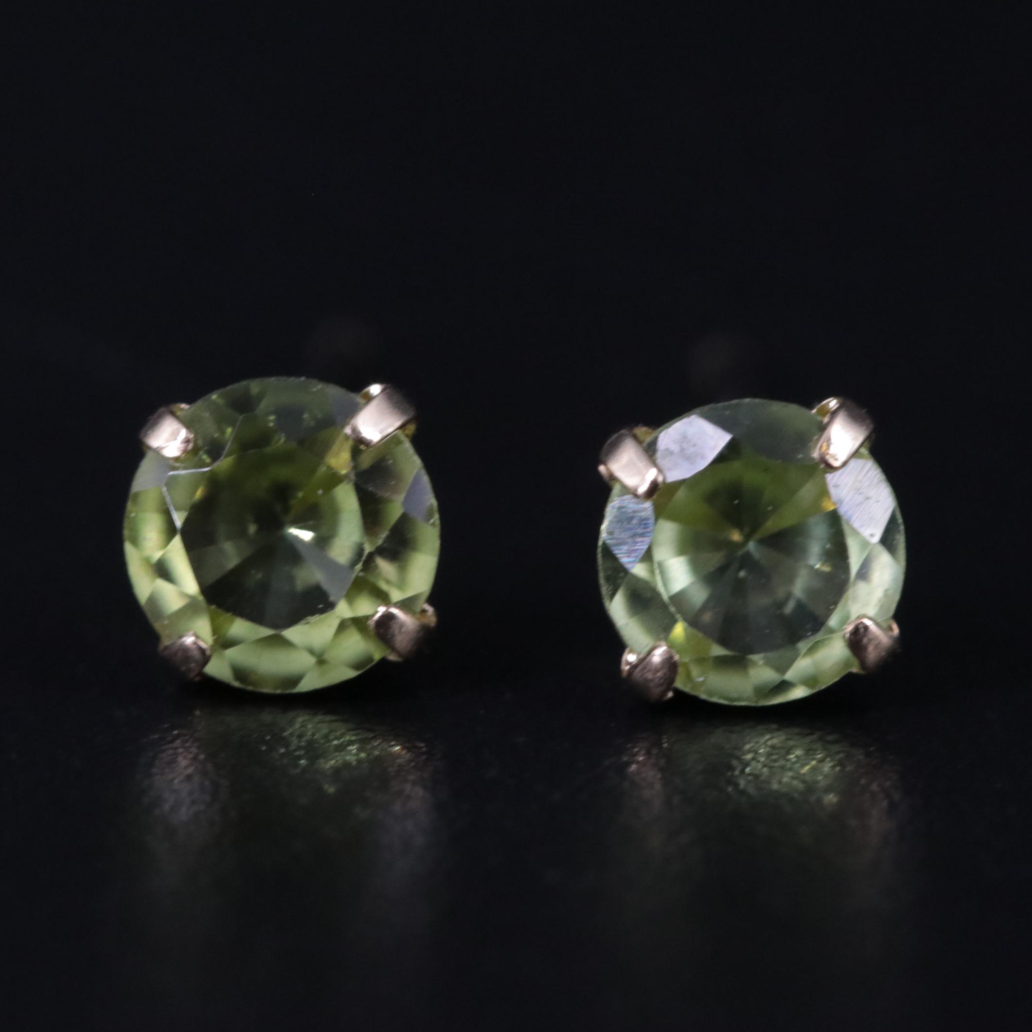 18K Peridot Stud Earrings