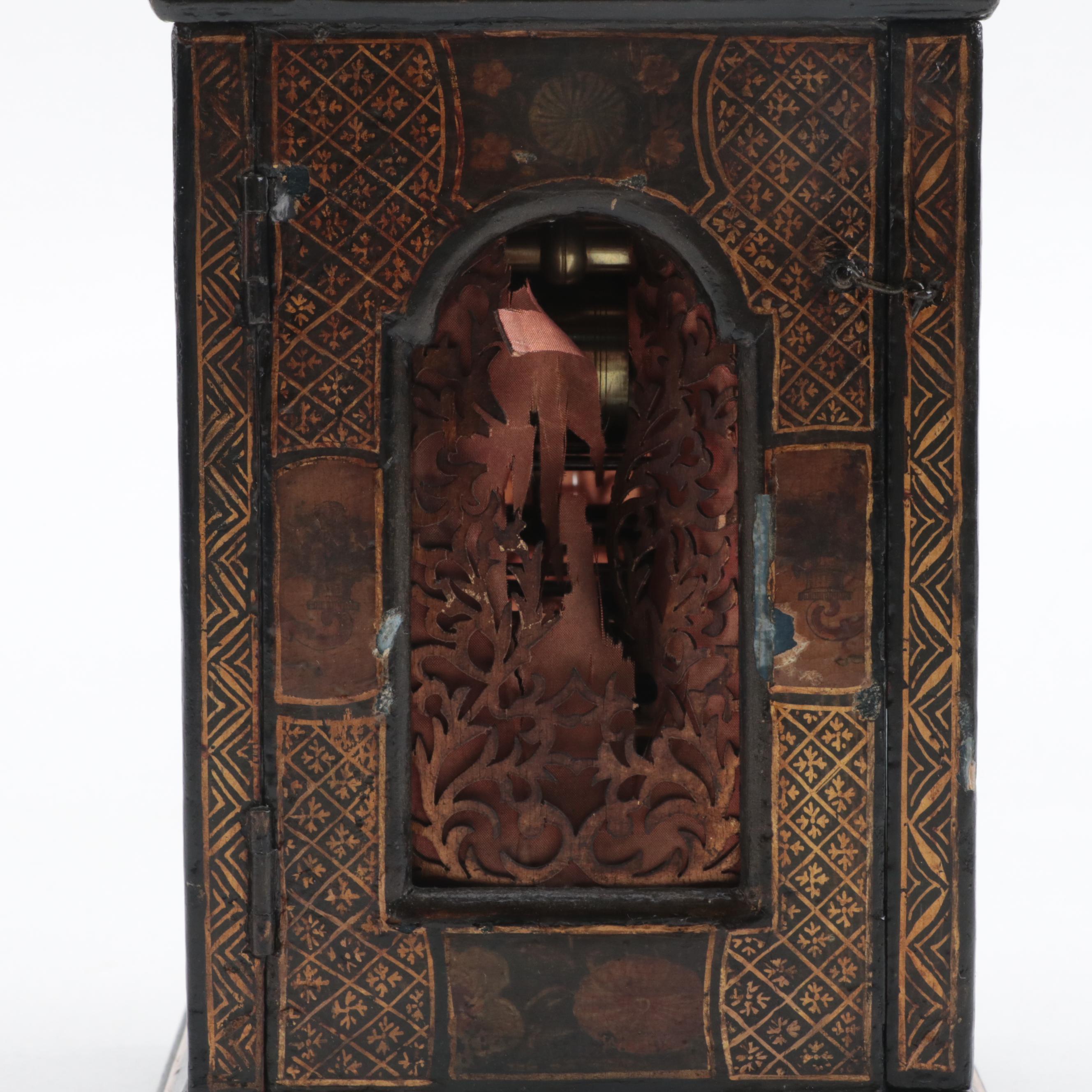 George III Devereux Bowly Chinoiserie Bracket Clock, Mid to Late 18th Century