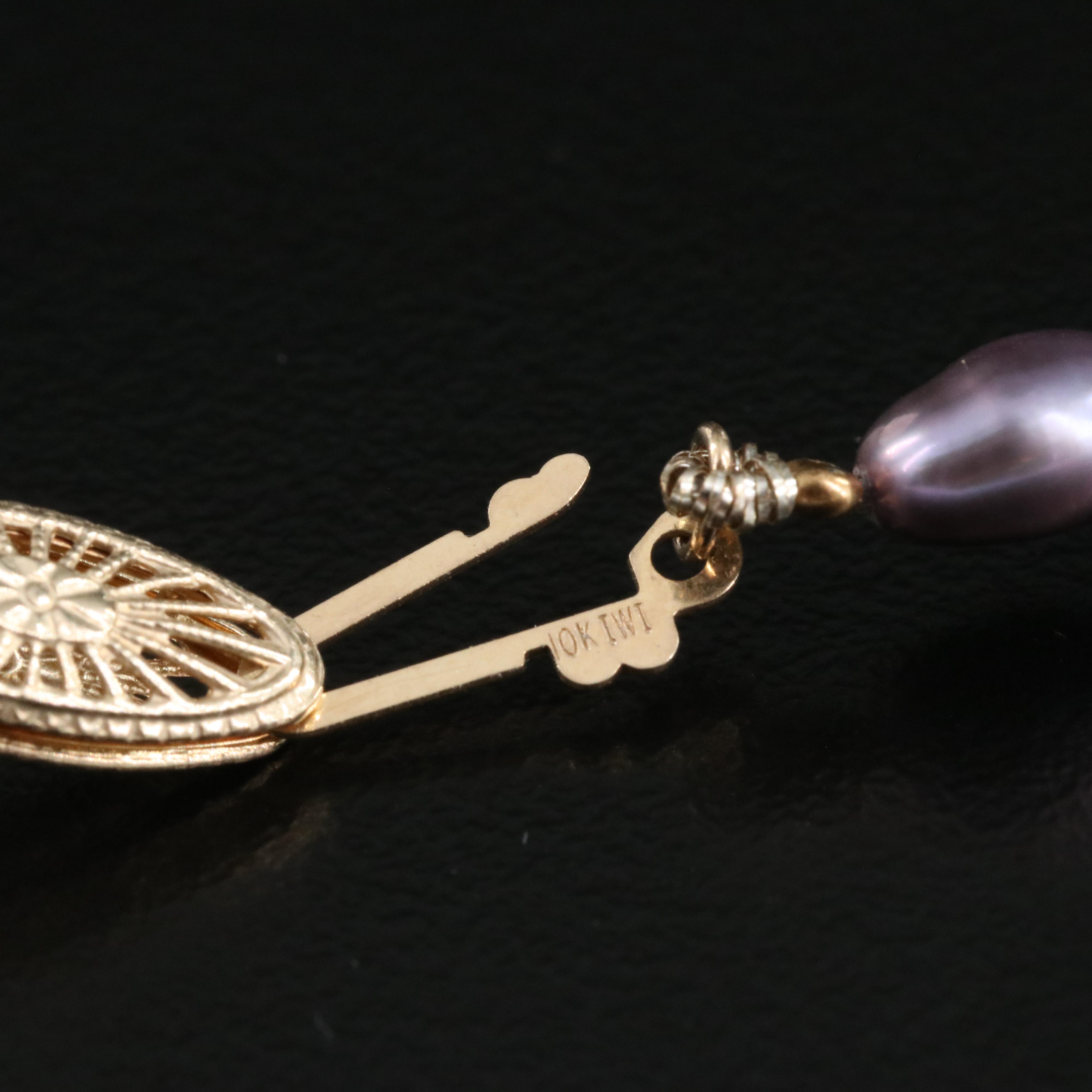 Graduating Amethyst and Pearl Necklace with 10K Clasp