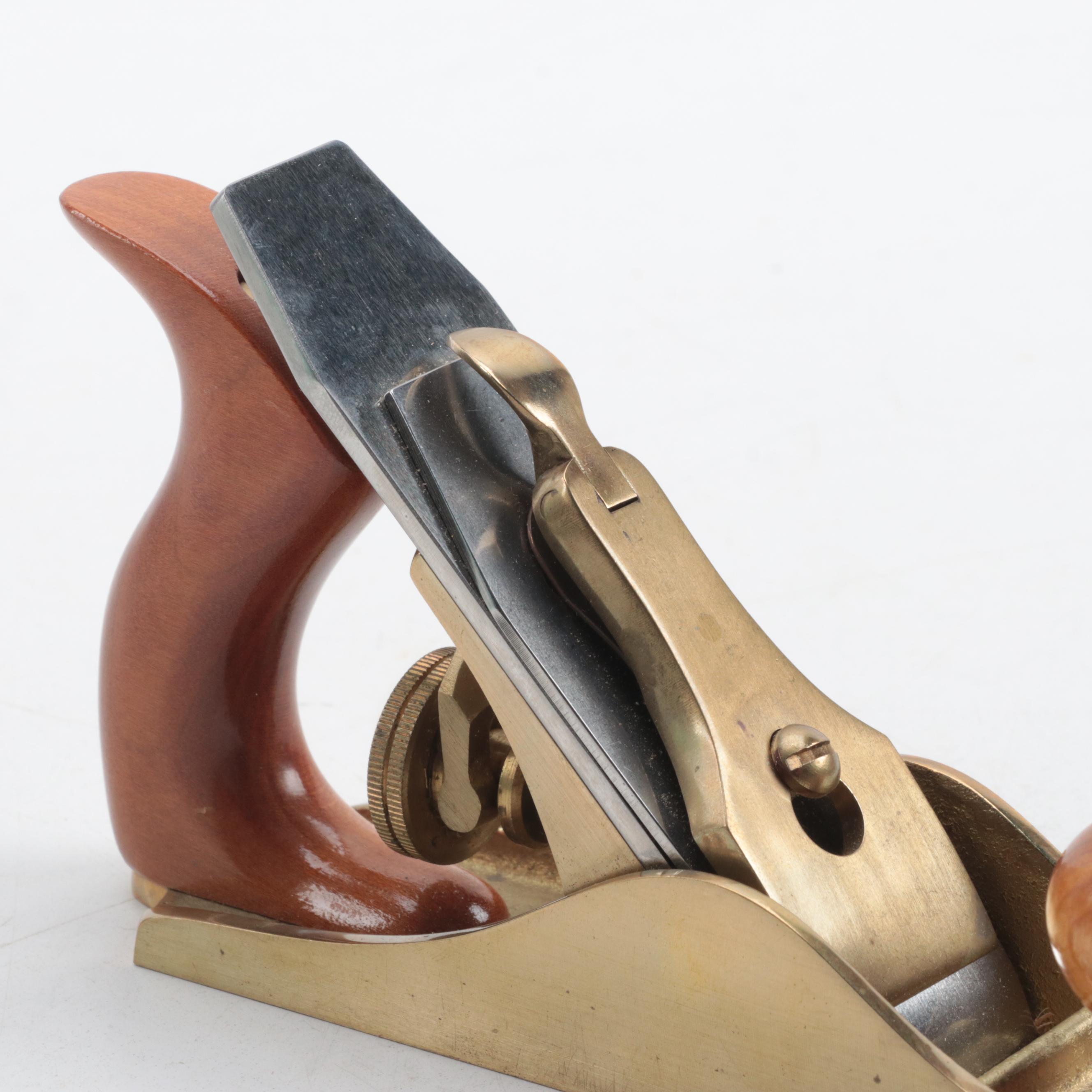 Harris Tools Scraper Plane with Lie-Nielsen Block Plane Tool