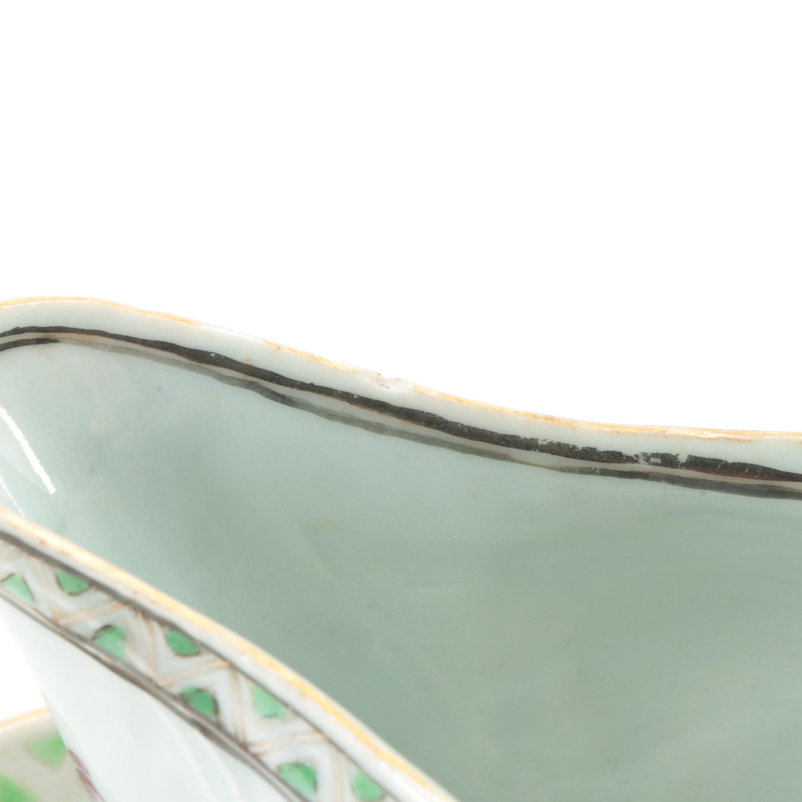 Chinese Export Porcelain Sauce Boats and Underplates