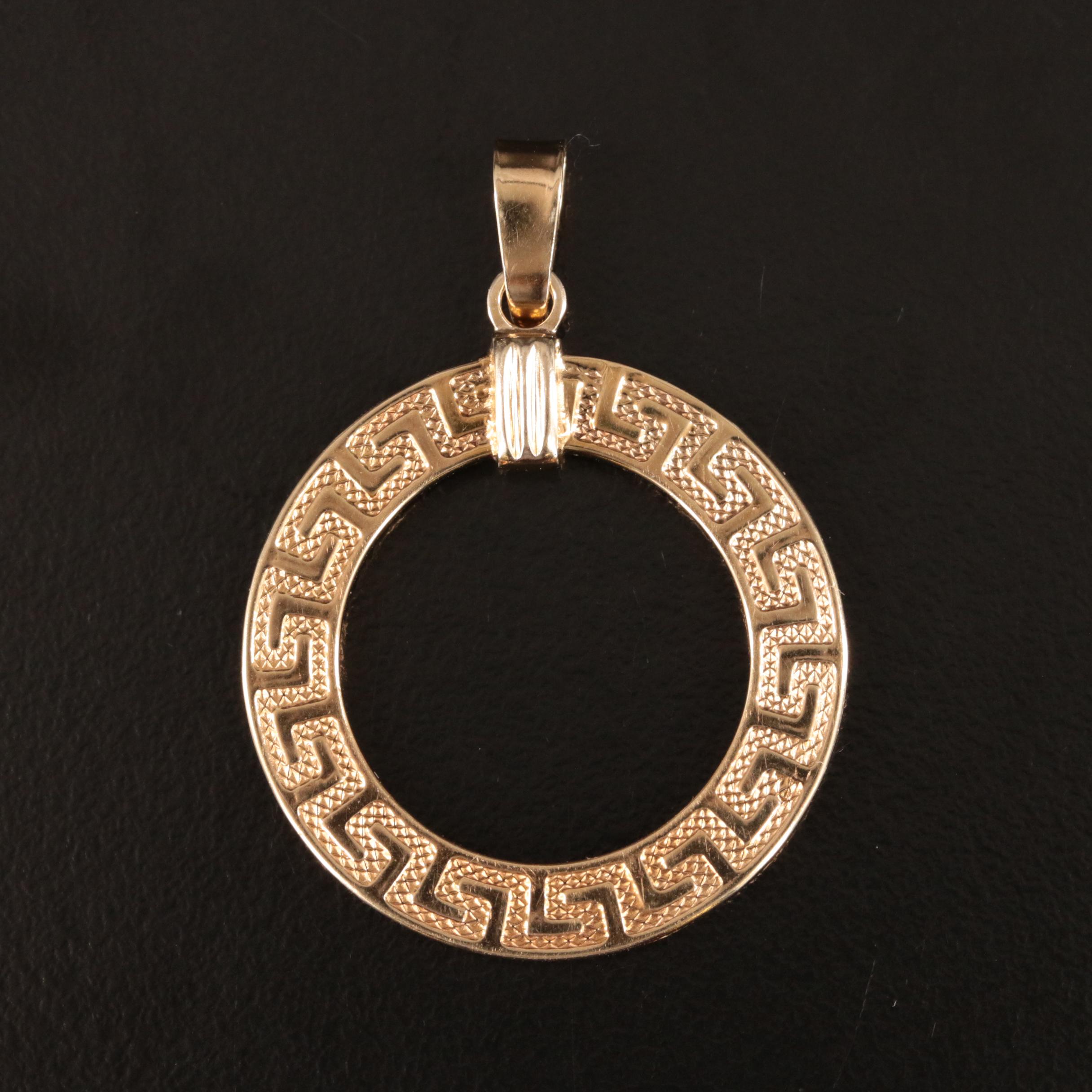 Italian 10K Green Key Circle Pendant
