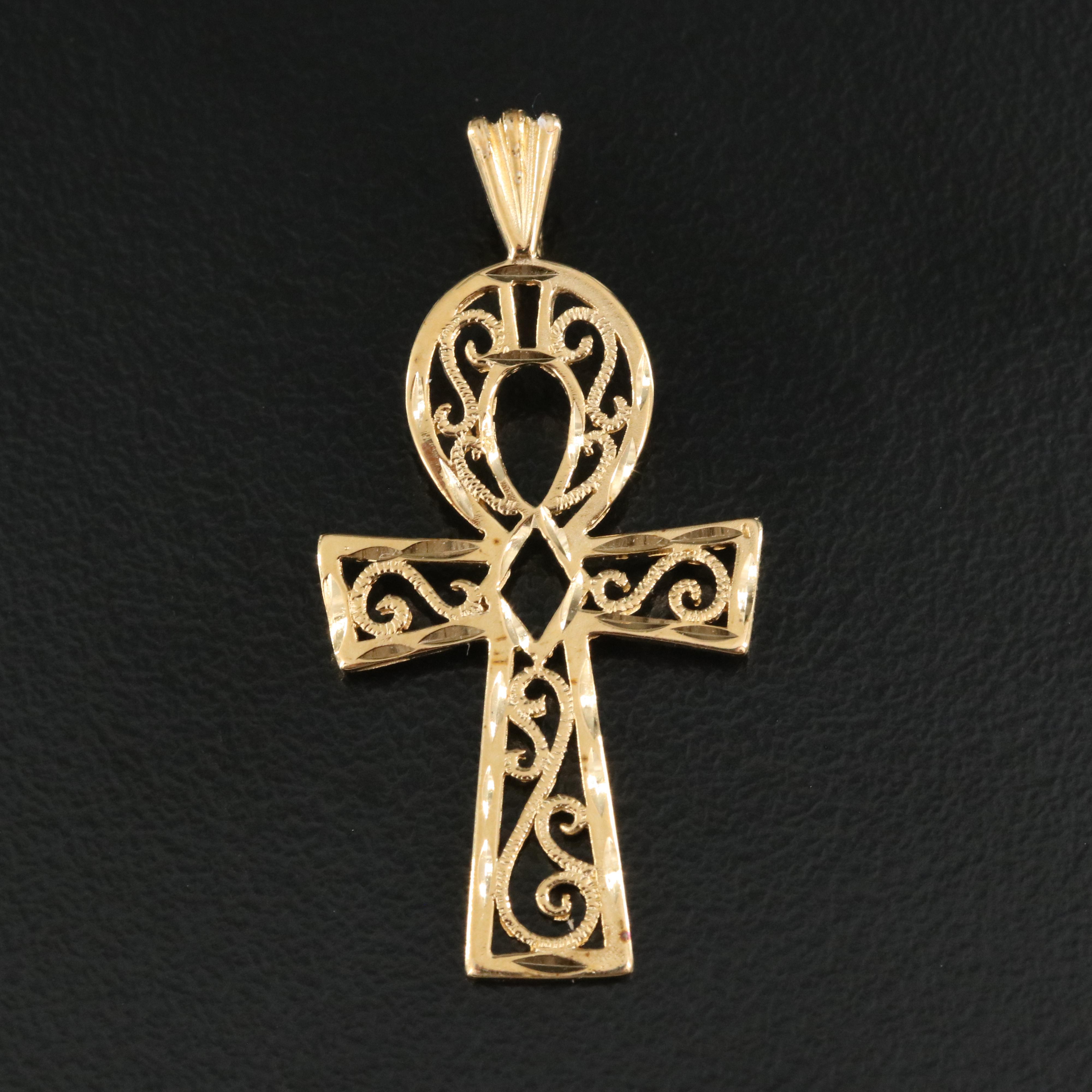 14K Openwork Ankh Pendant