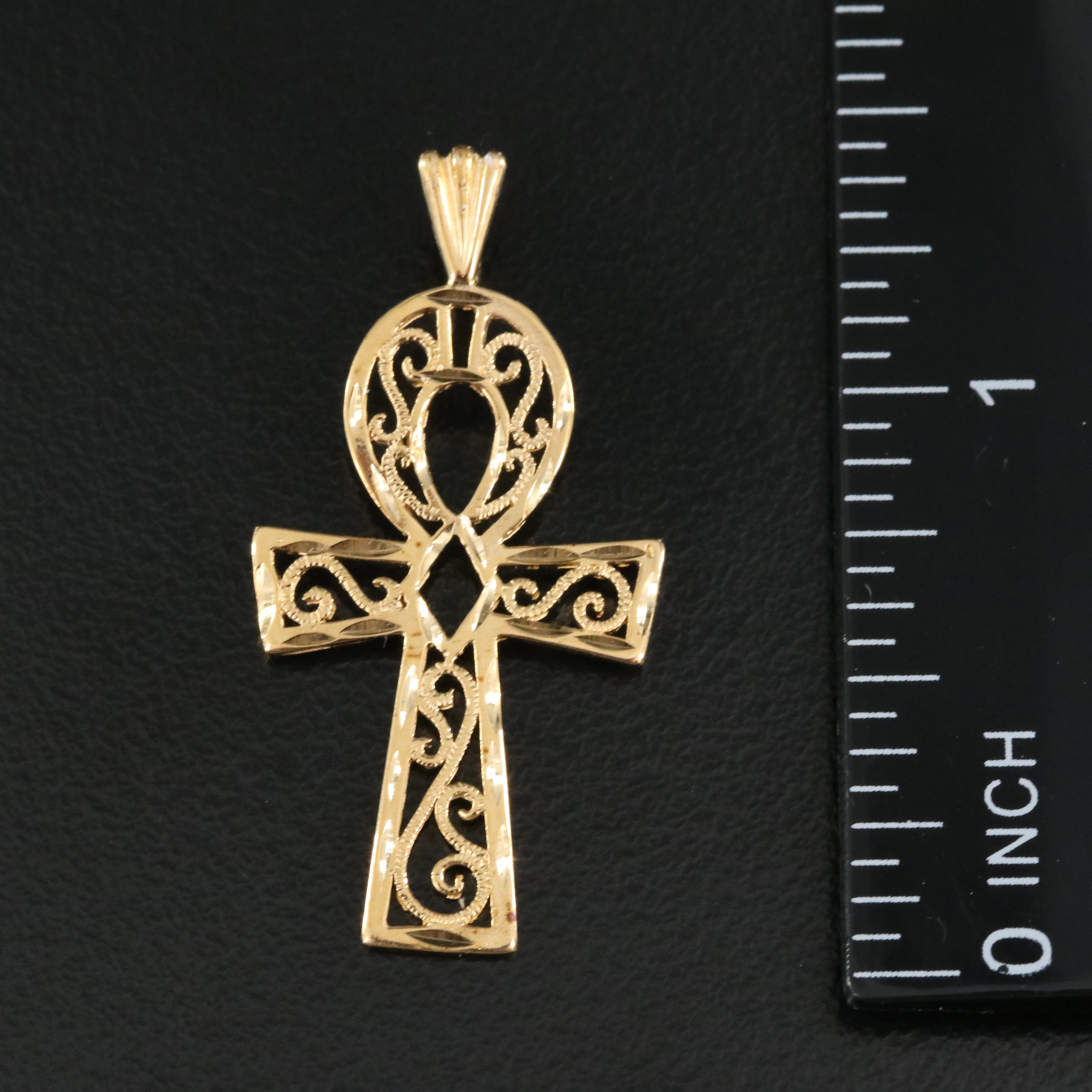 14K Openwork Ankh Pendant