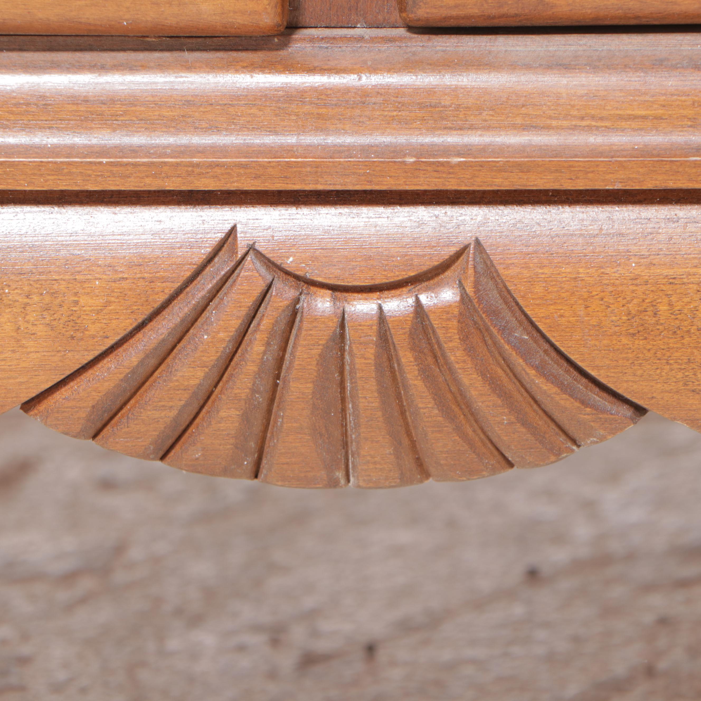 Kling Chippendale Style Maple Nine-Drawer Dresser