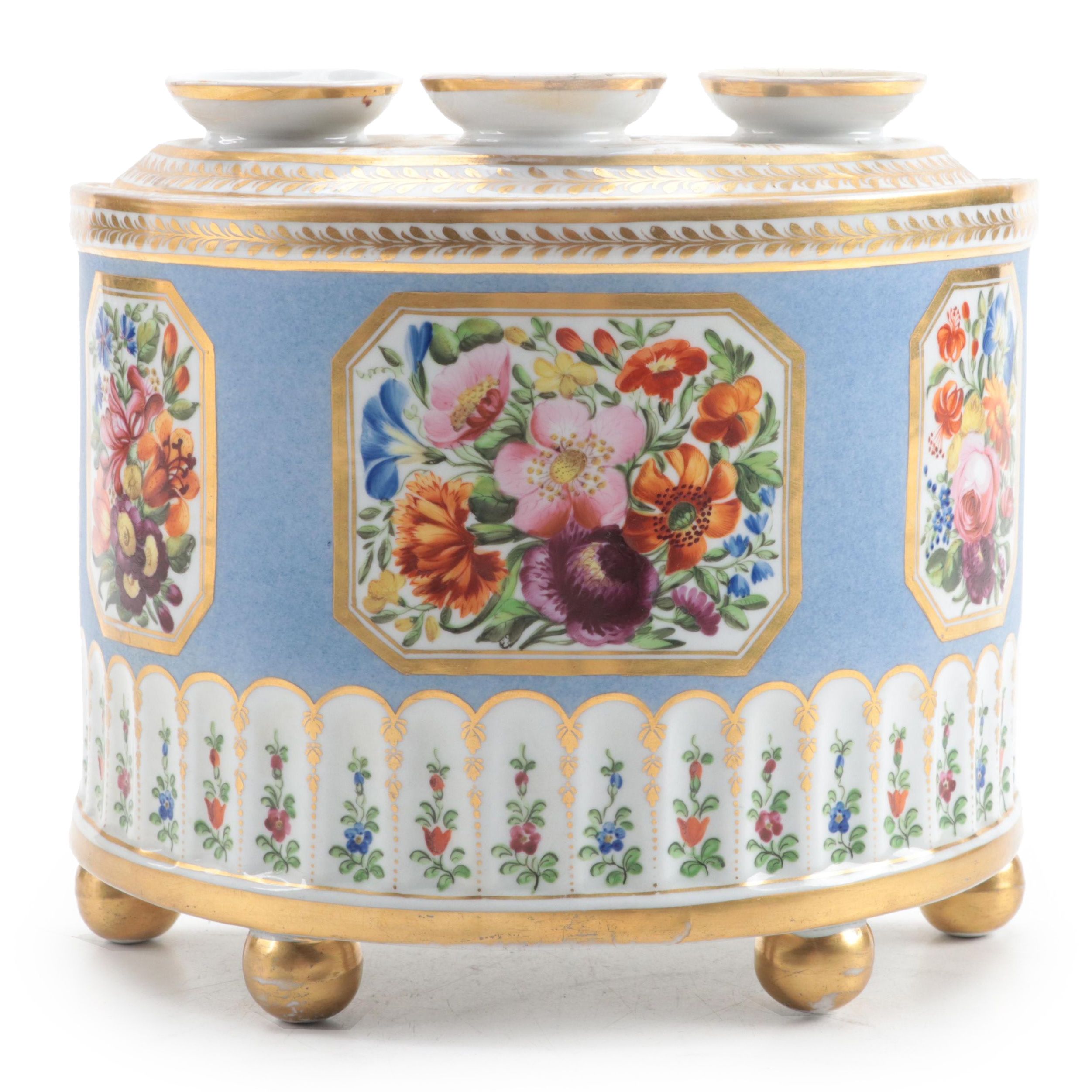 English Porcelain Demilune Bough Pot, Early to Mid-19th Century