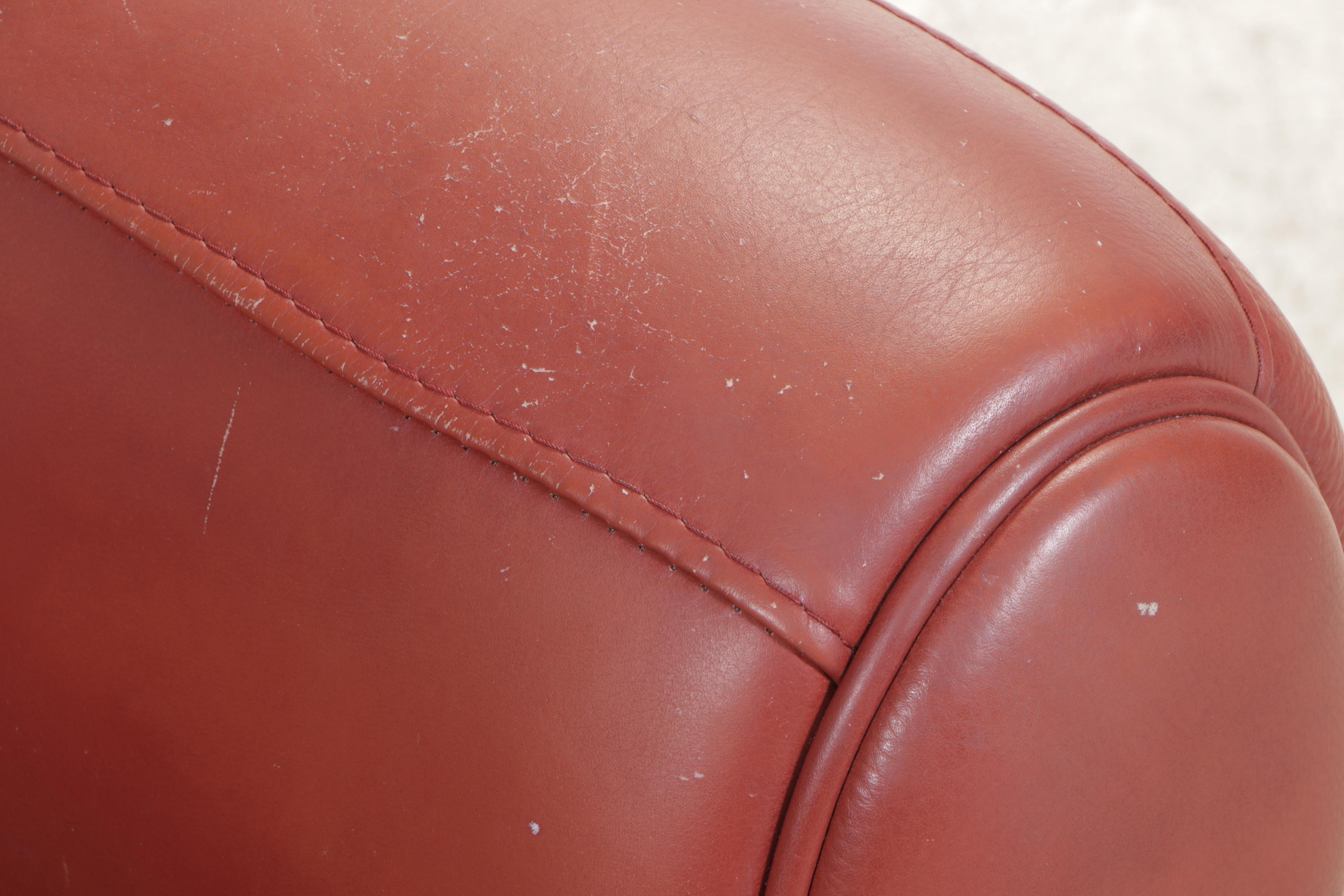 Decoro USA Ltd. Leather Recliner