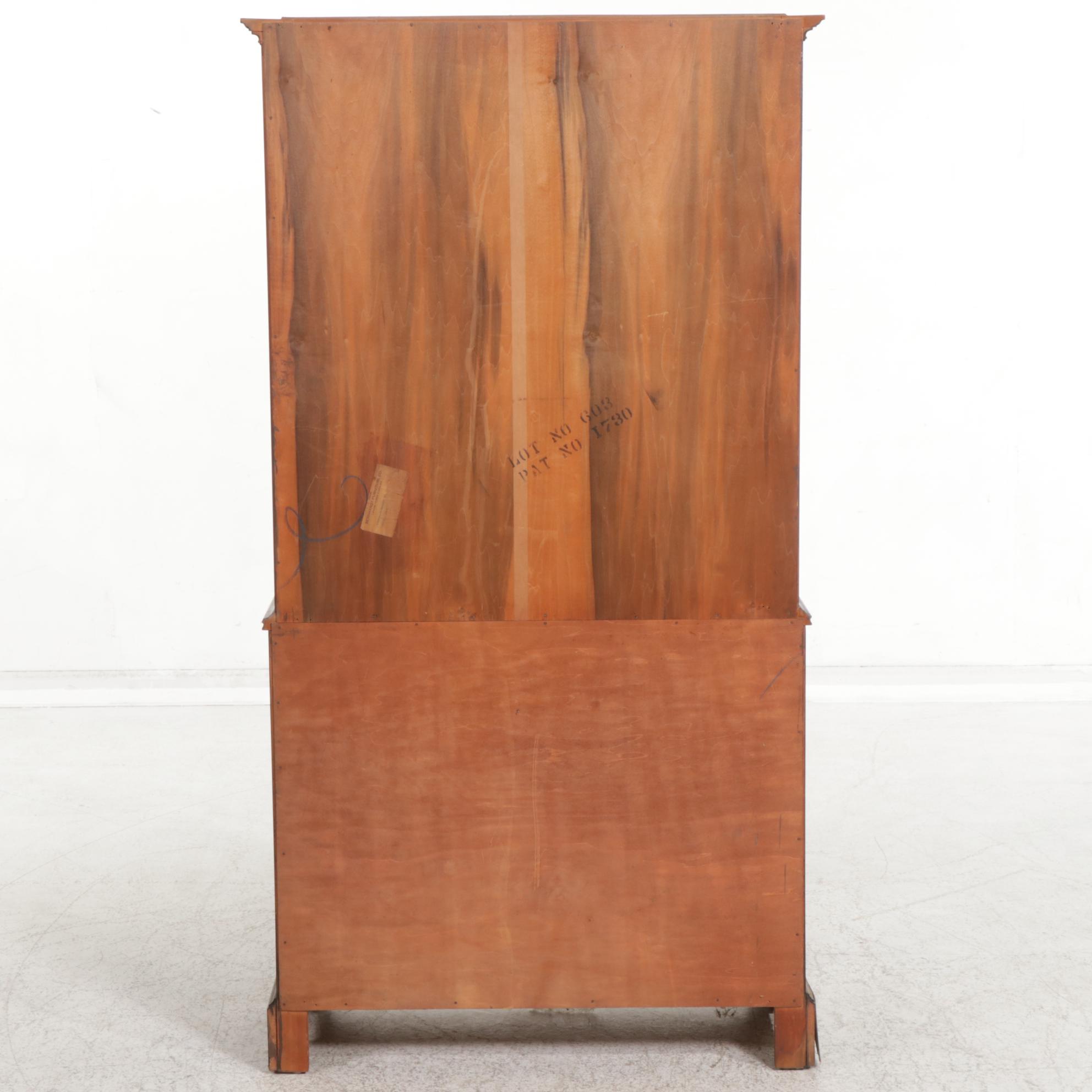 Bernhardt Federal Style Mahogany China Cabinet, Mid-20th Century