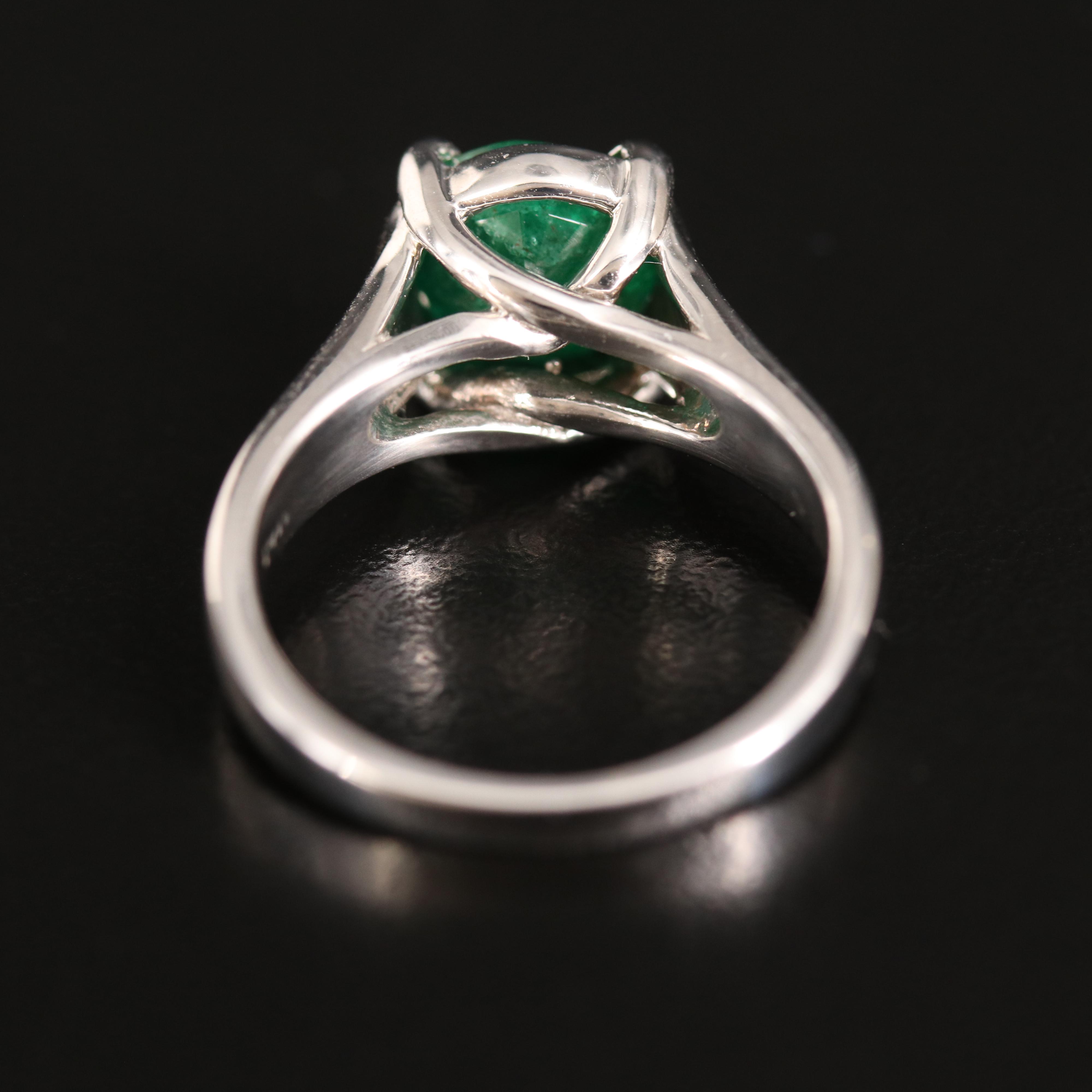 14K 2.21 CT Emerald Ring