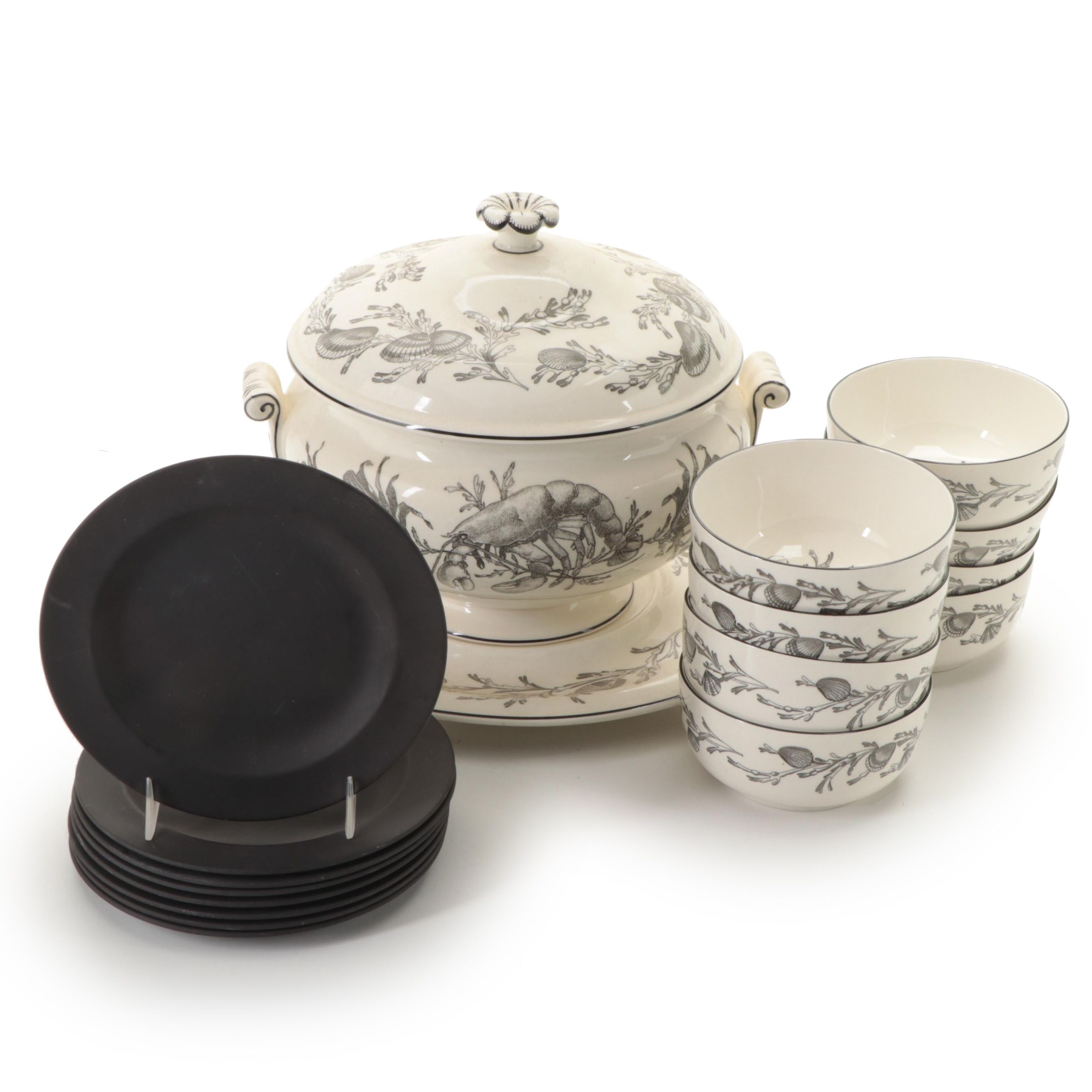 Wedgwood, Shreve, Crump & Lowe Chowder Set