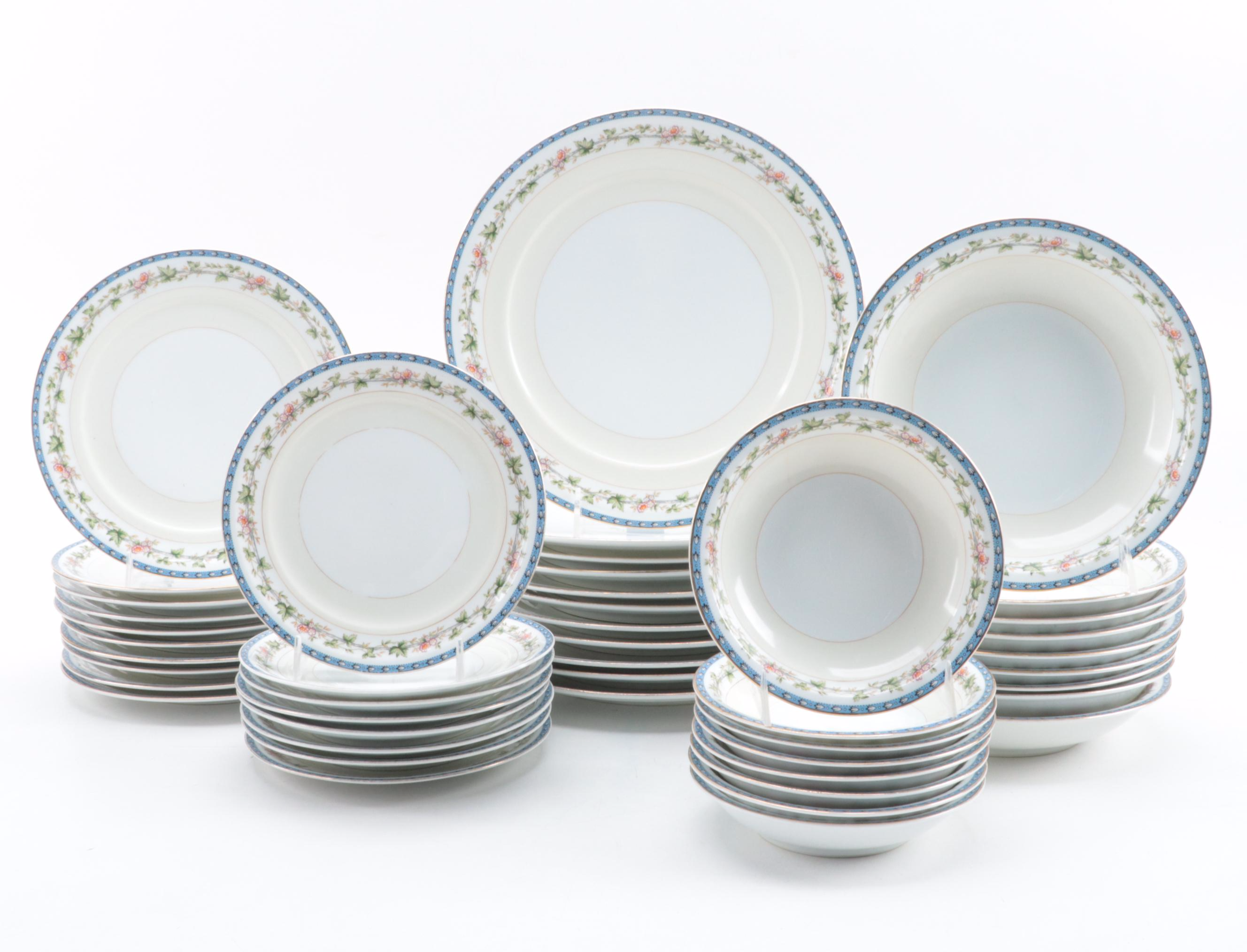 Royal Embassy Japan "Tampa" Porcelain Dinnerware, Mid-20th Century