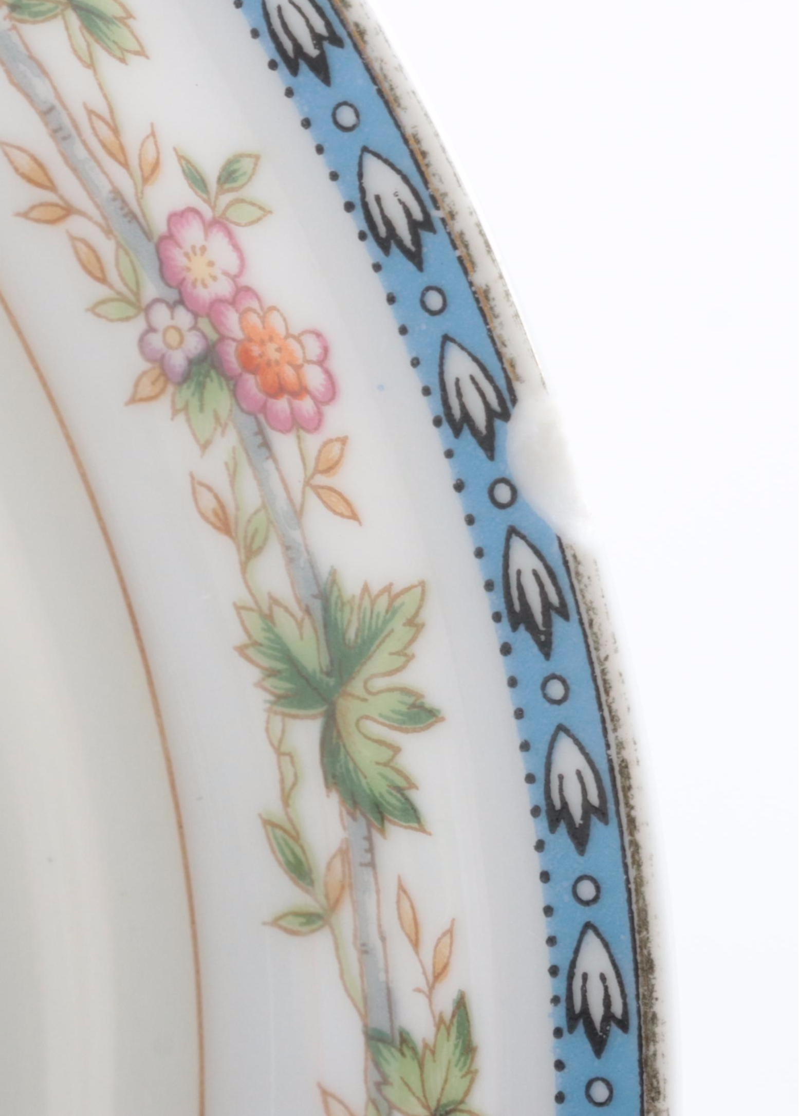 Royal Embassy Japan "Tampa" Porcelain Dinnerware, Mid-20th Century