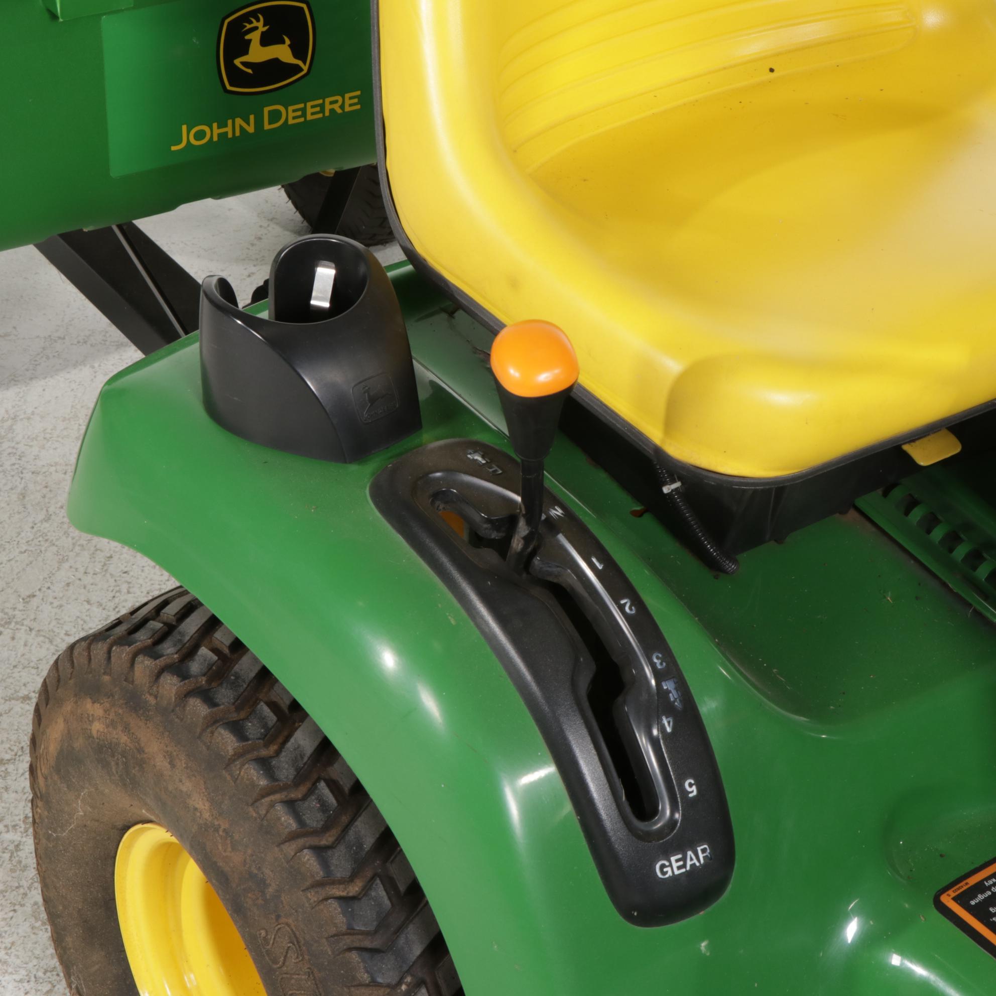John Deere LT133 Lawn Tractor with 10P Utility Cart