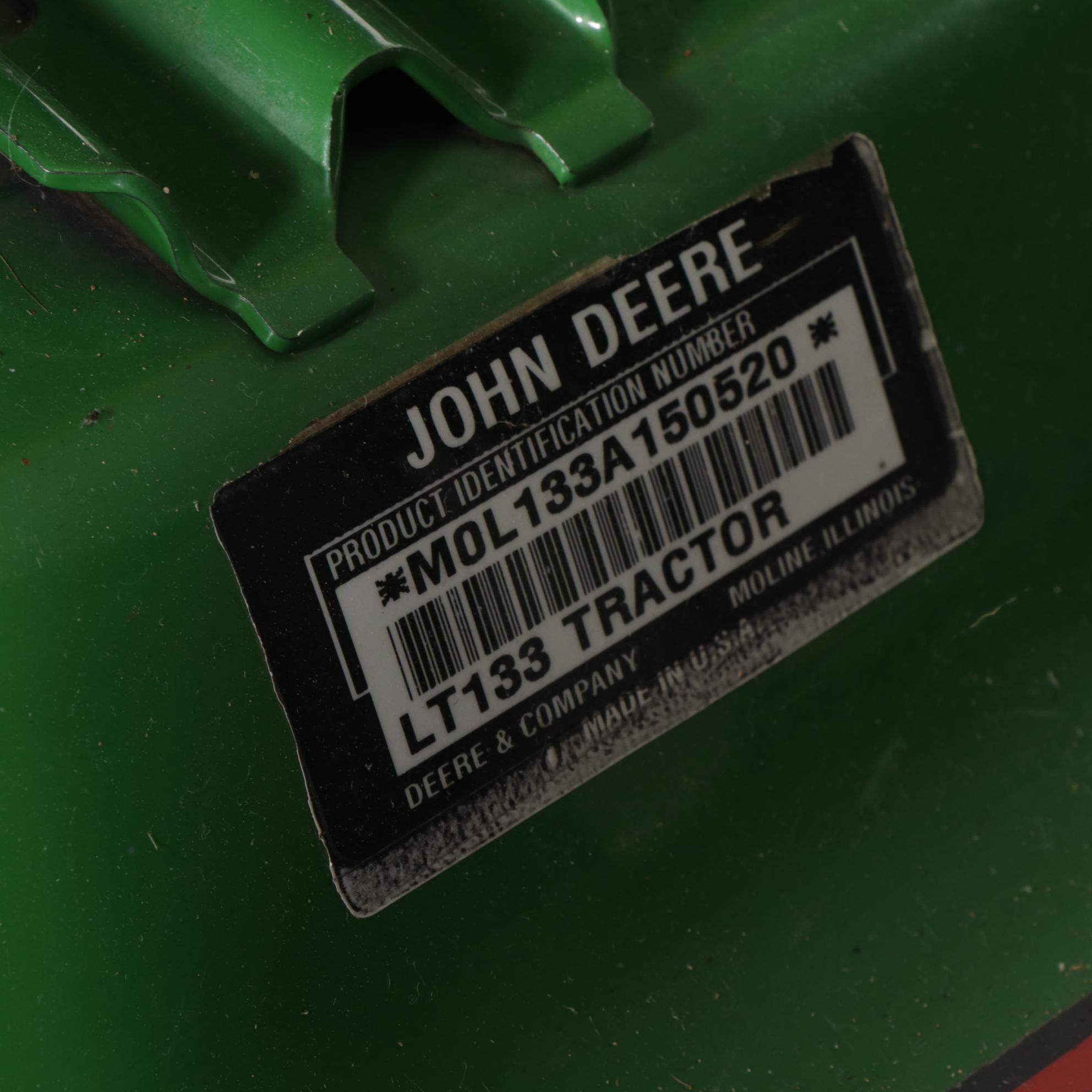 John Deere LT133 Lawn Tractor with 10P Utility Cart