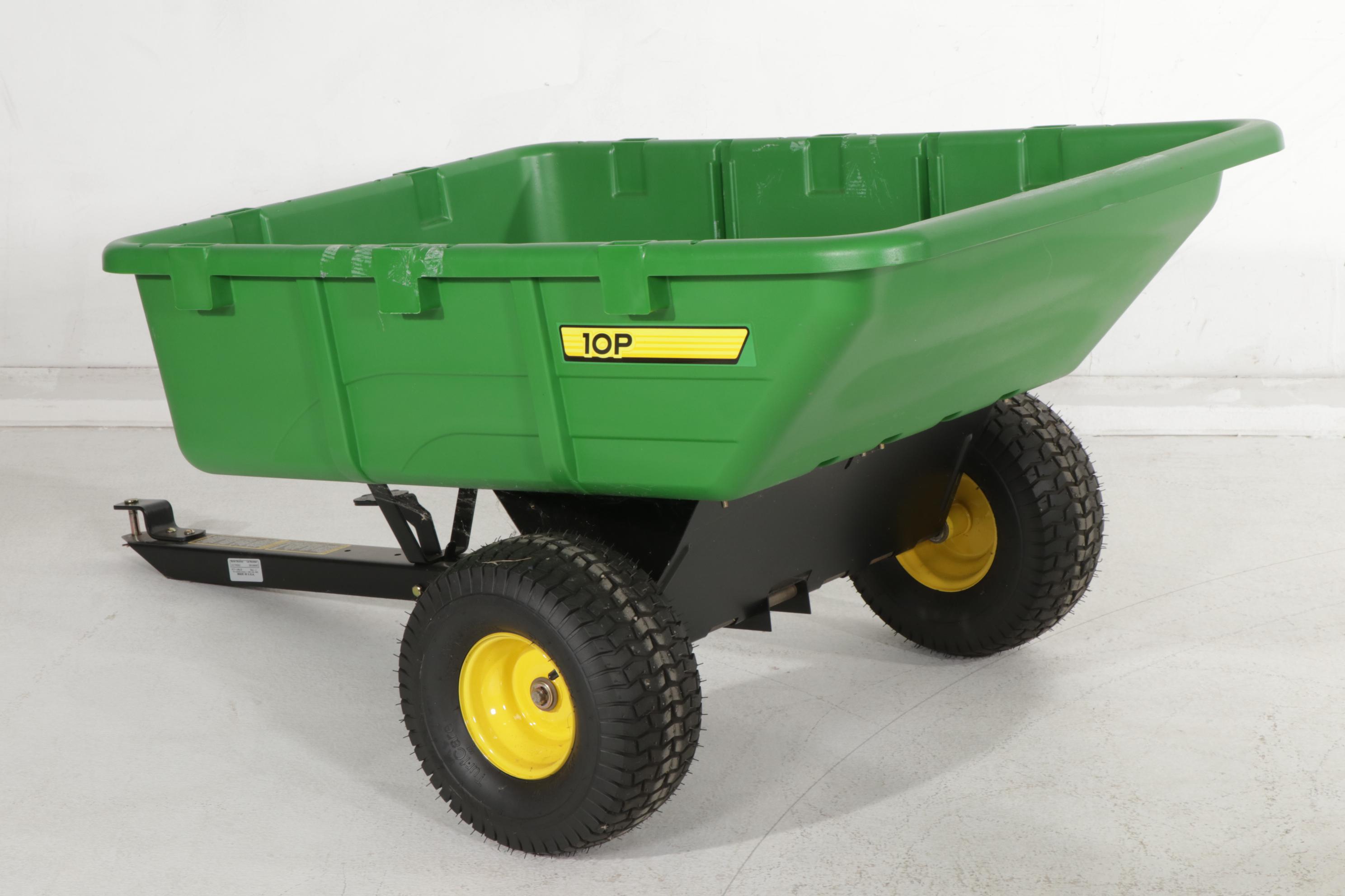 John Deere LT133 Lawn Tractor with 10P Utility Cart