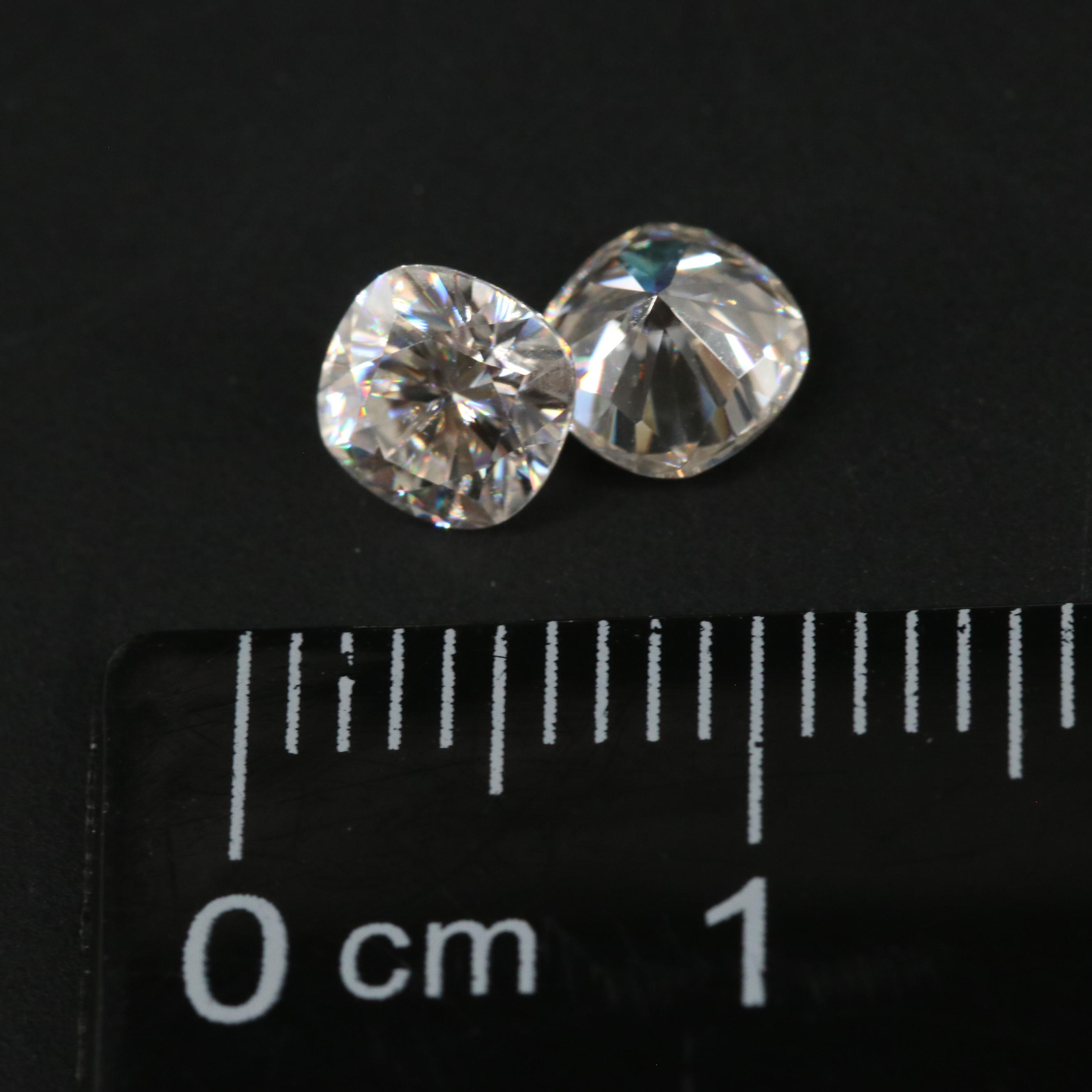 Loose 1.08 CTW Moissanites