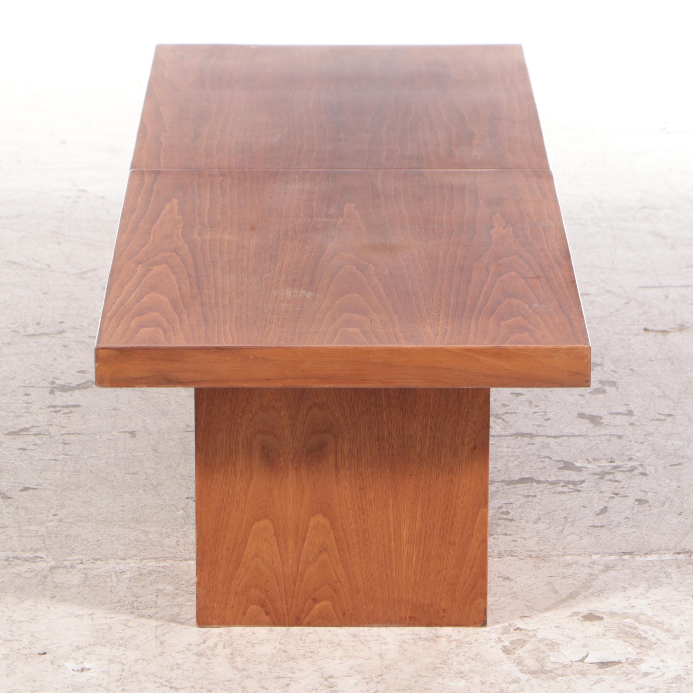 John Keal for Brown Saltman Mid Century Modern Walnut Expandable Coffee Table