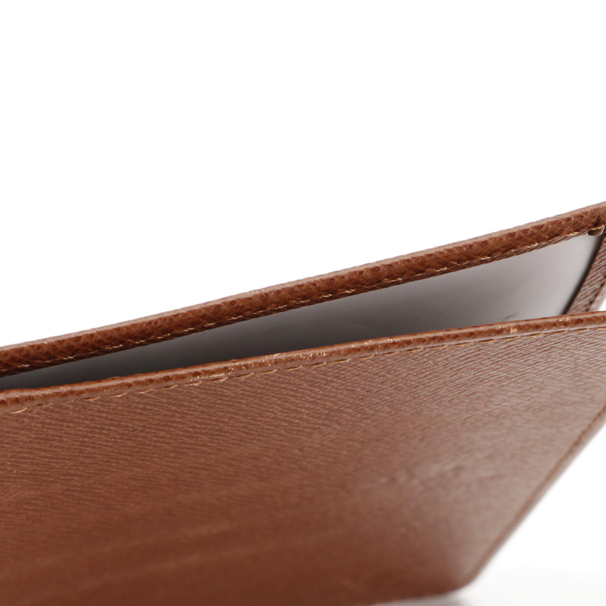 Louis Vuitton ID Card Holder in Taïga Leather