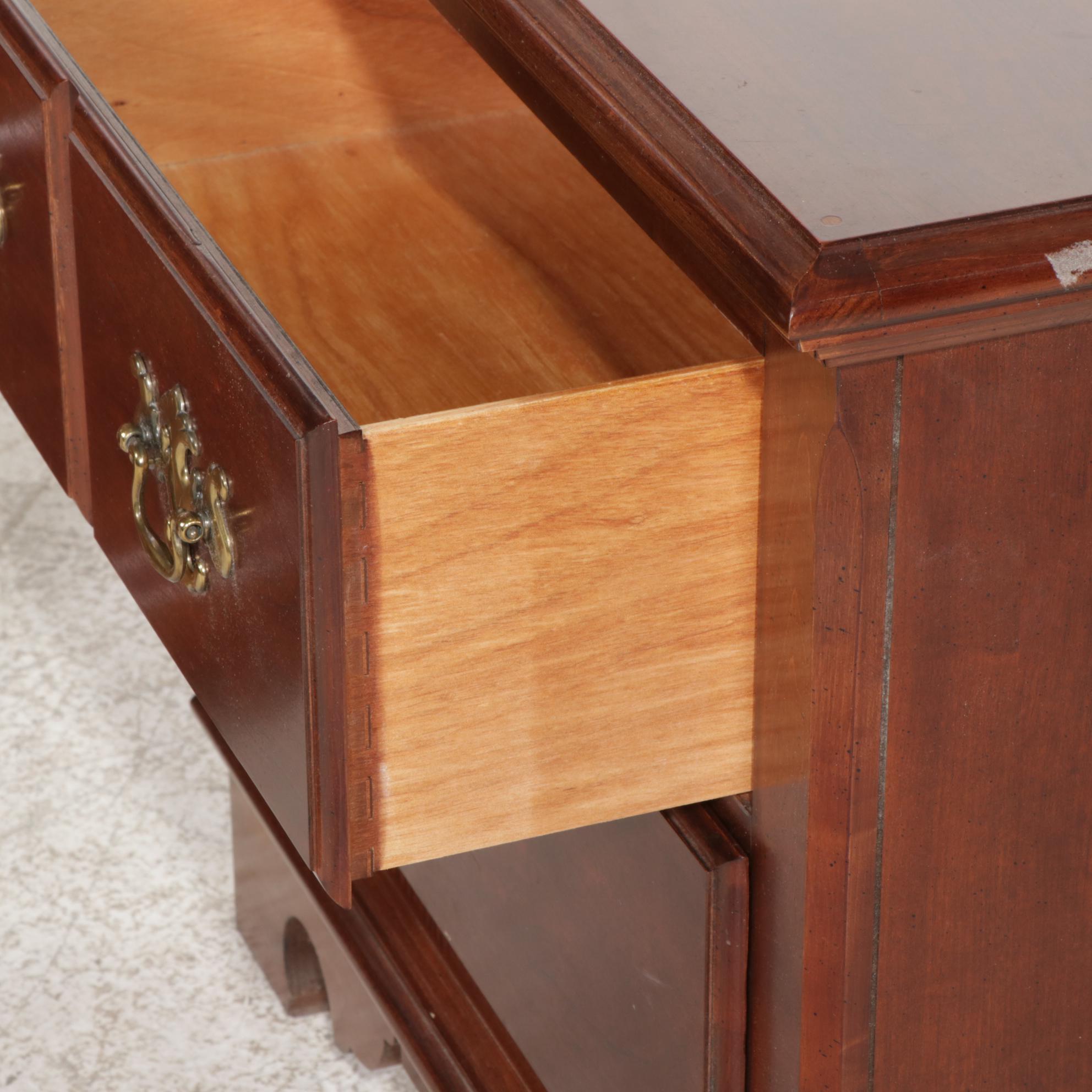 Thomasville "Winston Court" Cherry Four-Piece Bedroom Suite, 1990s