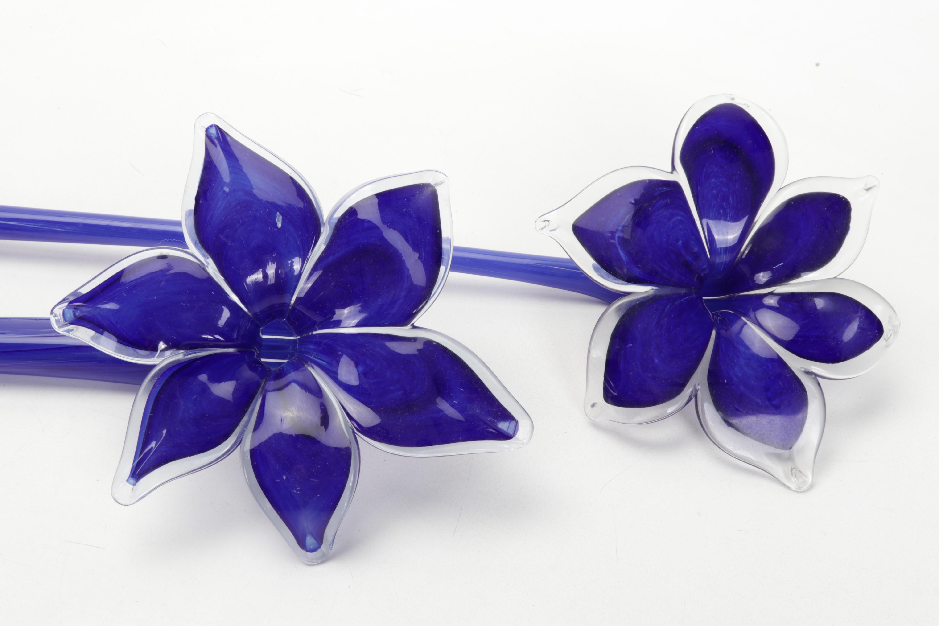 Laurel Burch Cat Dishes with Daum Cat Figurine and Other Décor