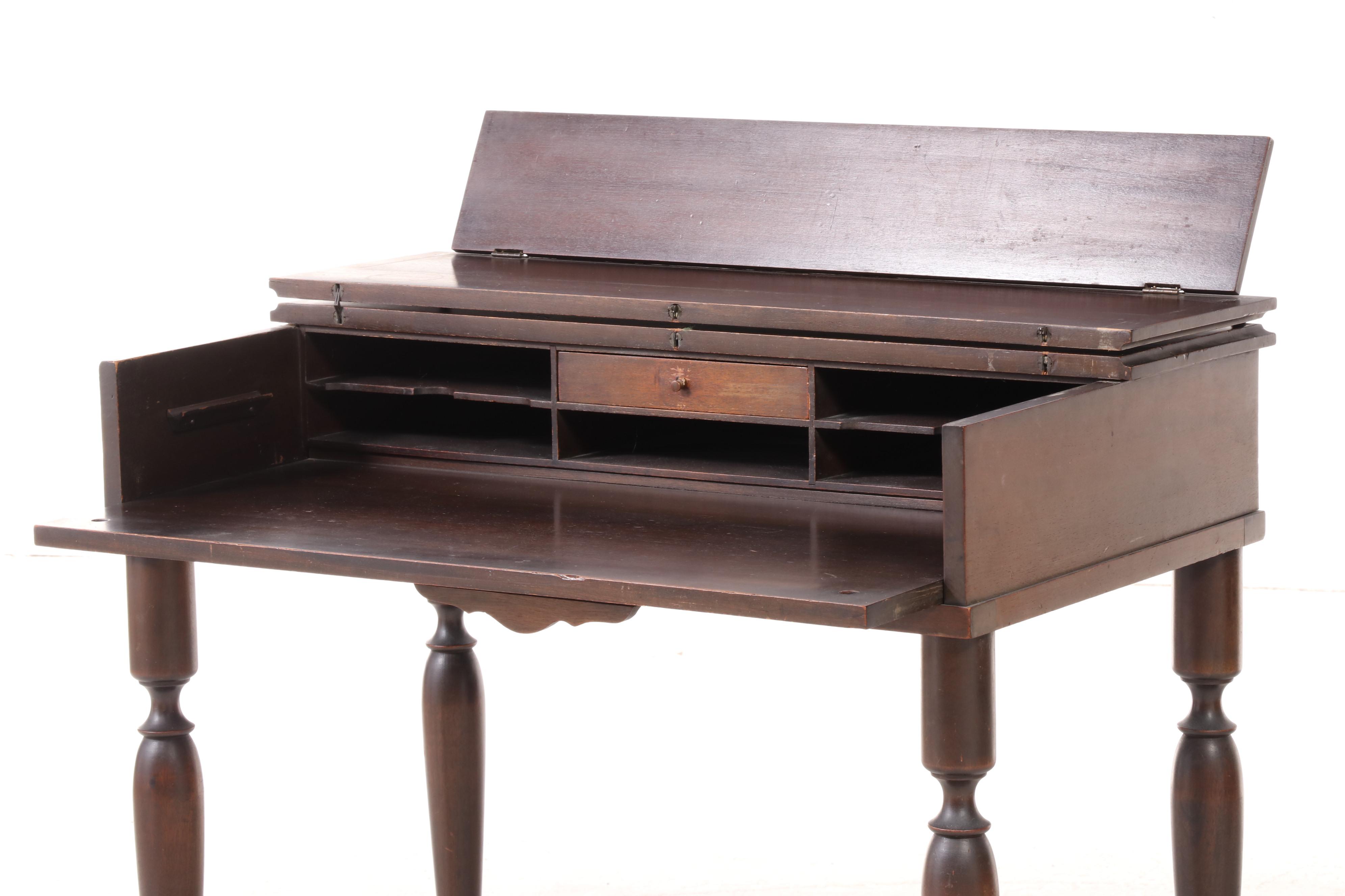 Colonial Mfg. Co. Federal Style Mahogany Spinet Desk, Early 20th Century