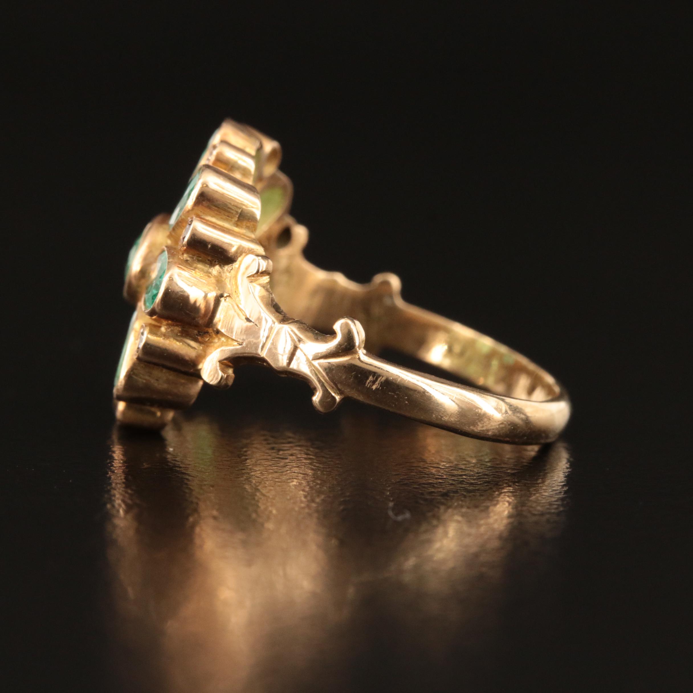 18K Emerald and Diamond Flower Ring