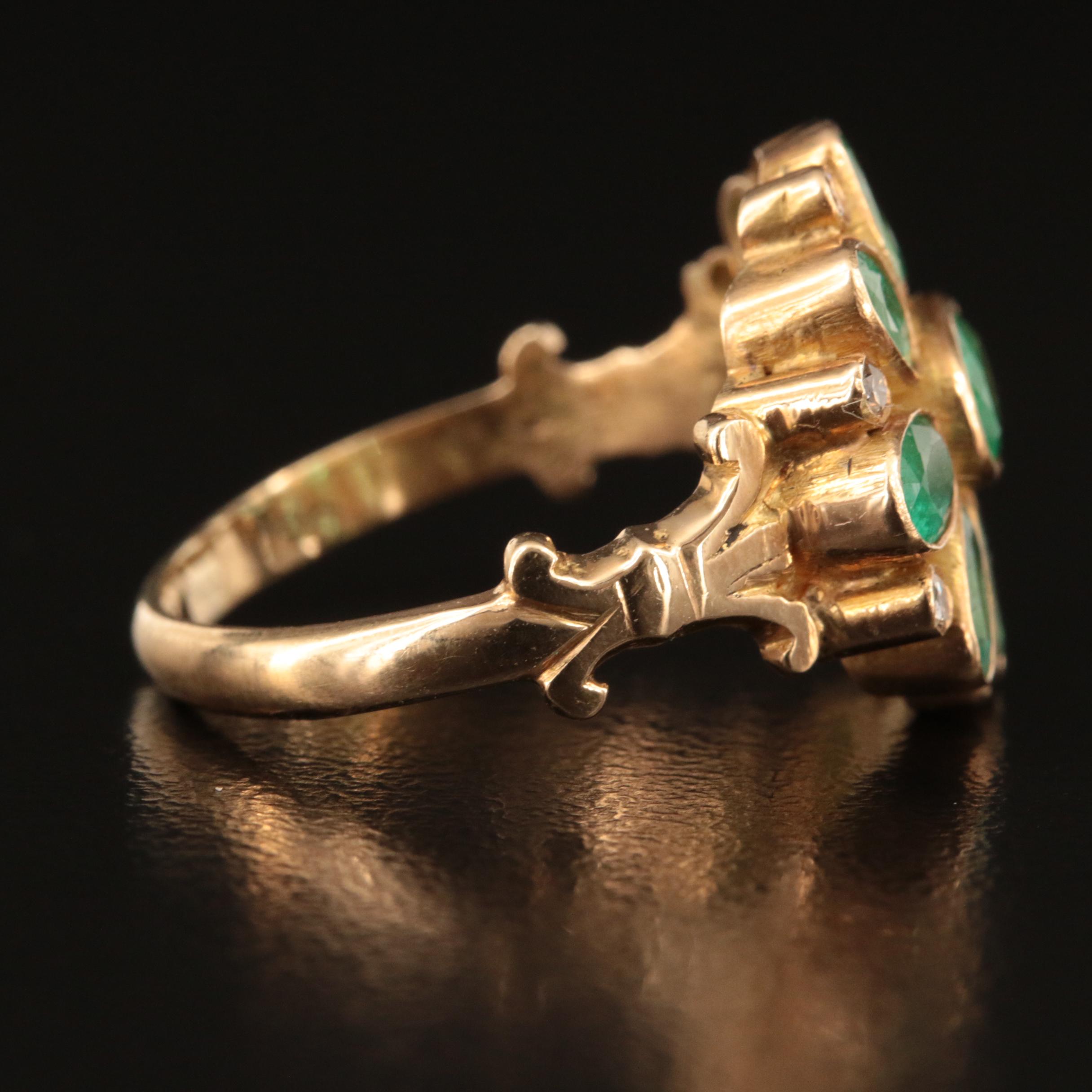 18K Emerald and Diamond Flower Ring