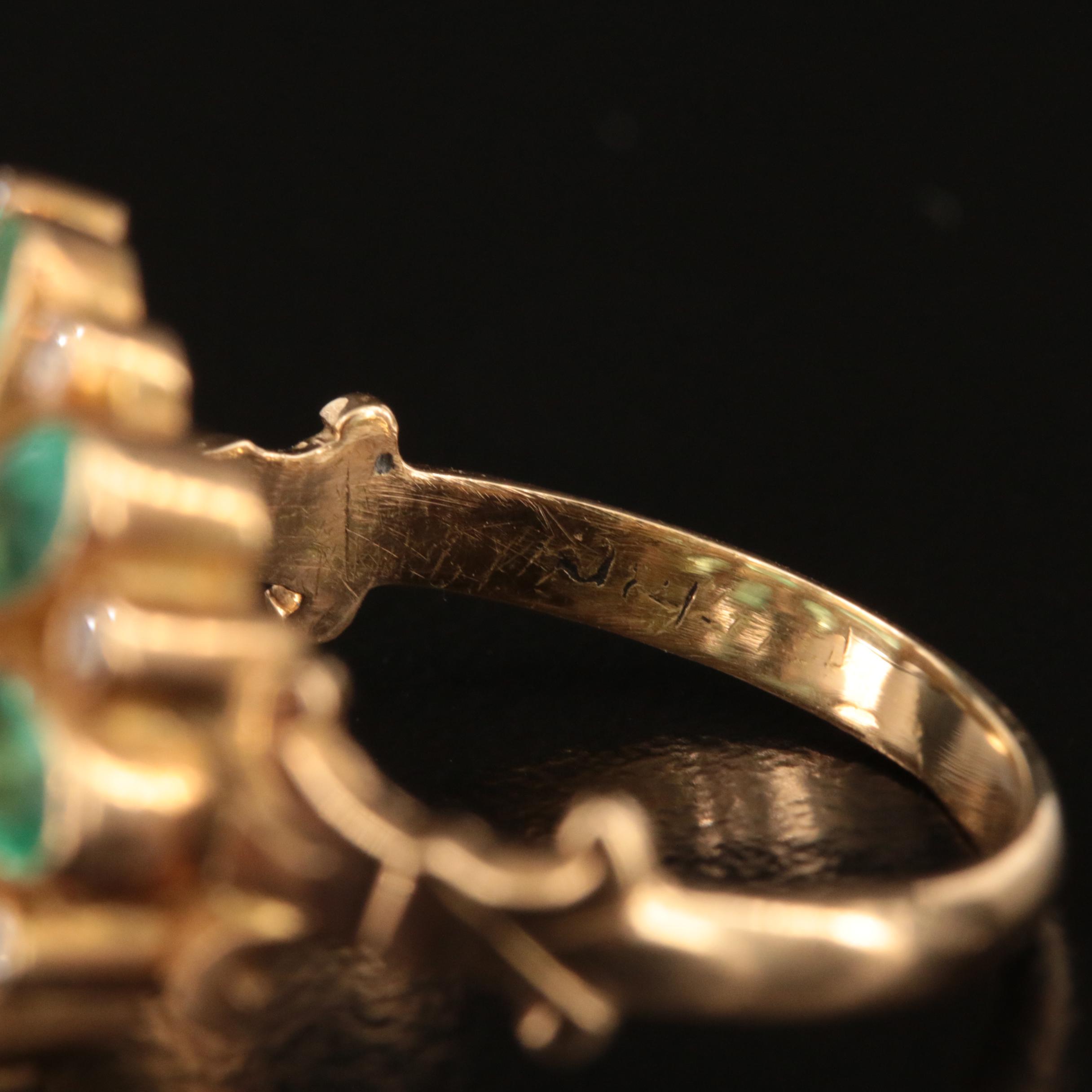 18K Emerald and Diamond Flower Ring