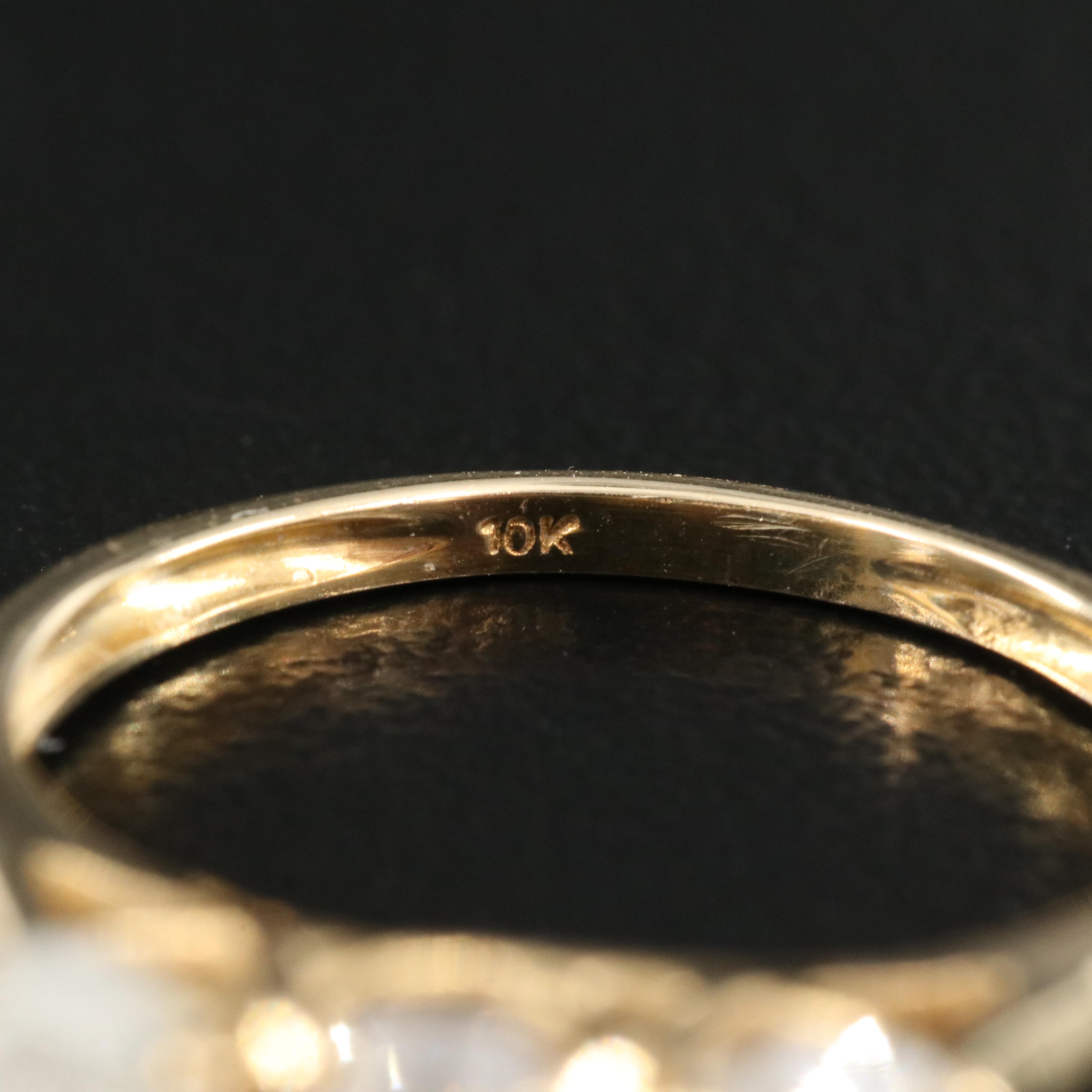 10K 0.98 CTW Diamond Ring