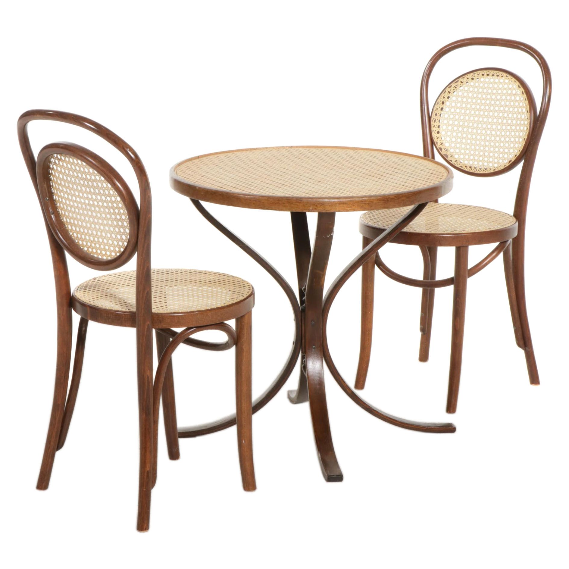 Romanian Bentwood Three-Piece Bistro Set, Late 20th Century