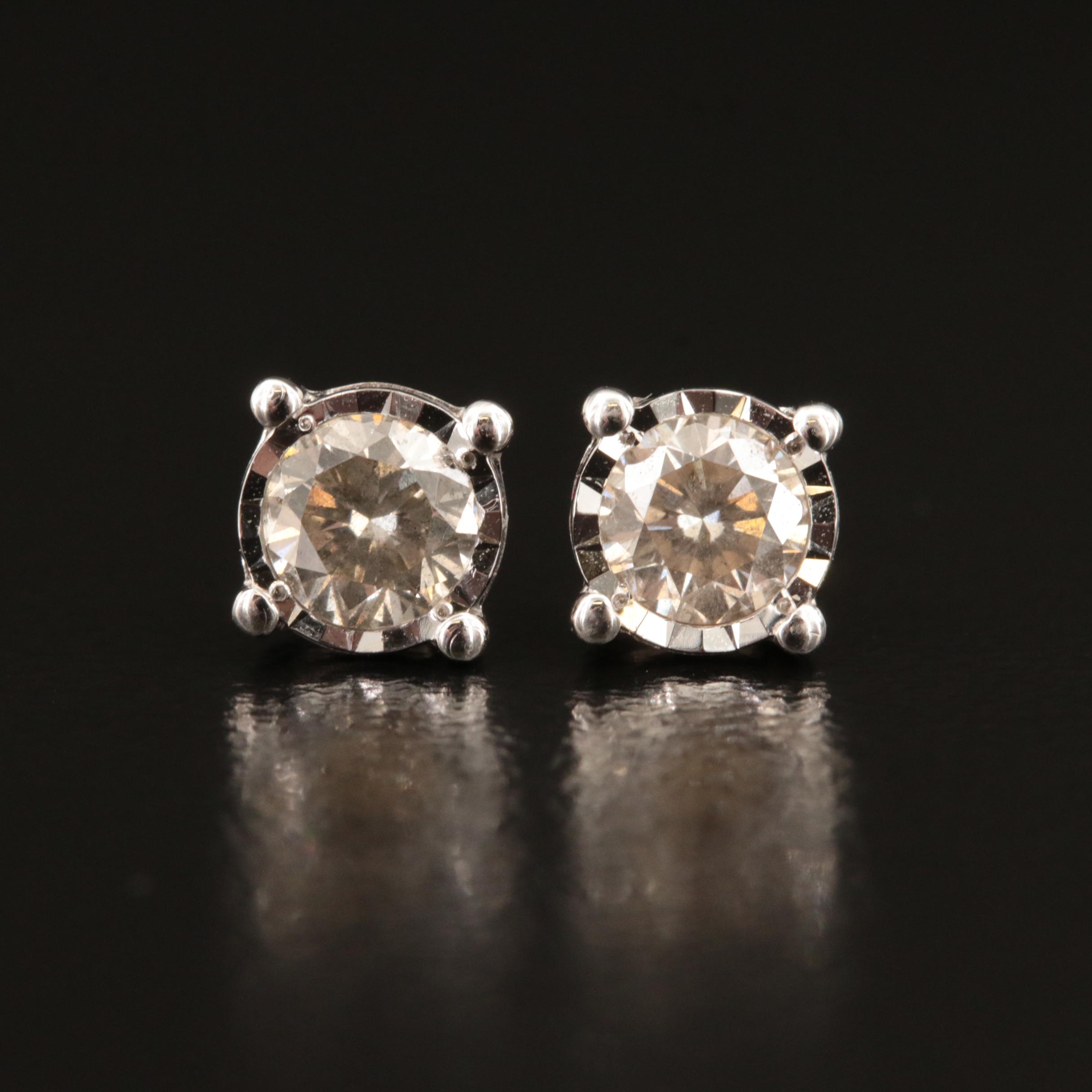 10K 0.60 CTW Diamond Stud Earrings