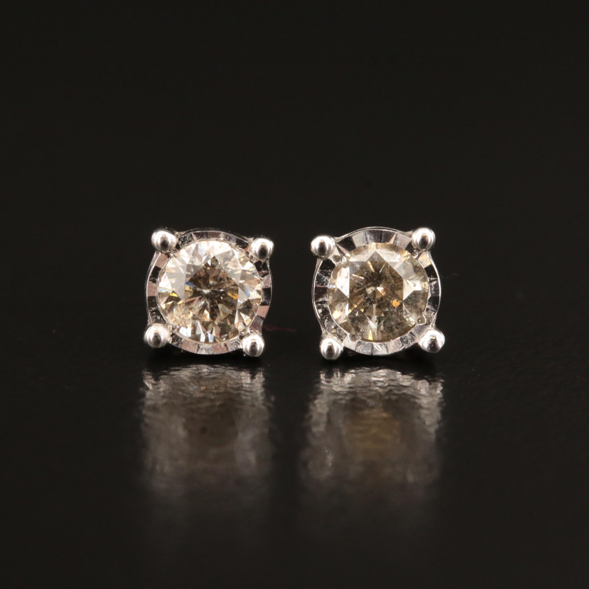 10K 0.60 CTW Diamond Stud Earrings