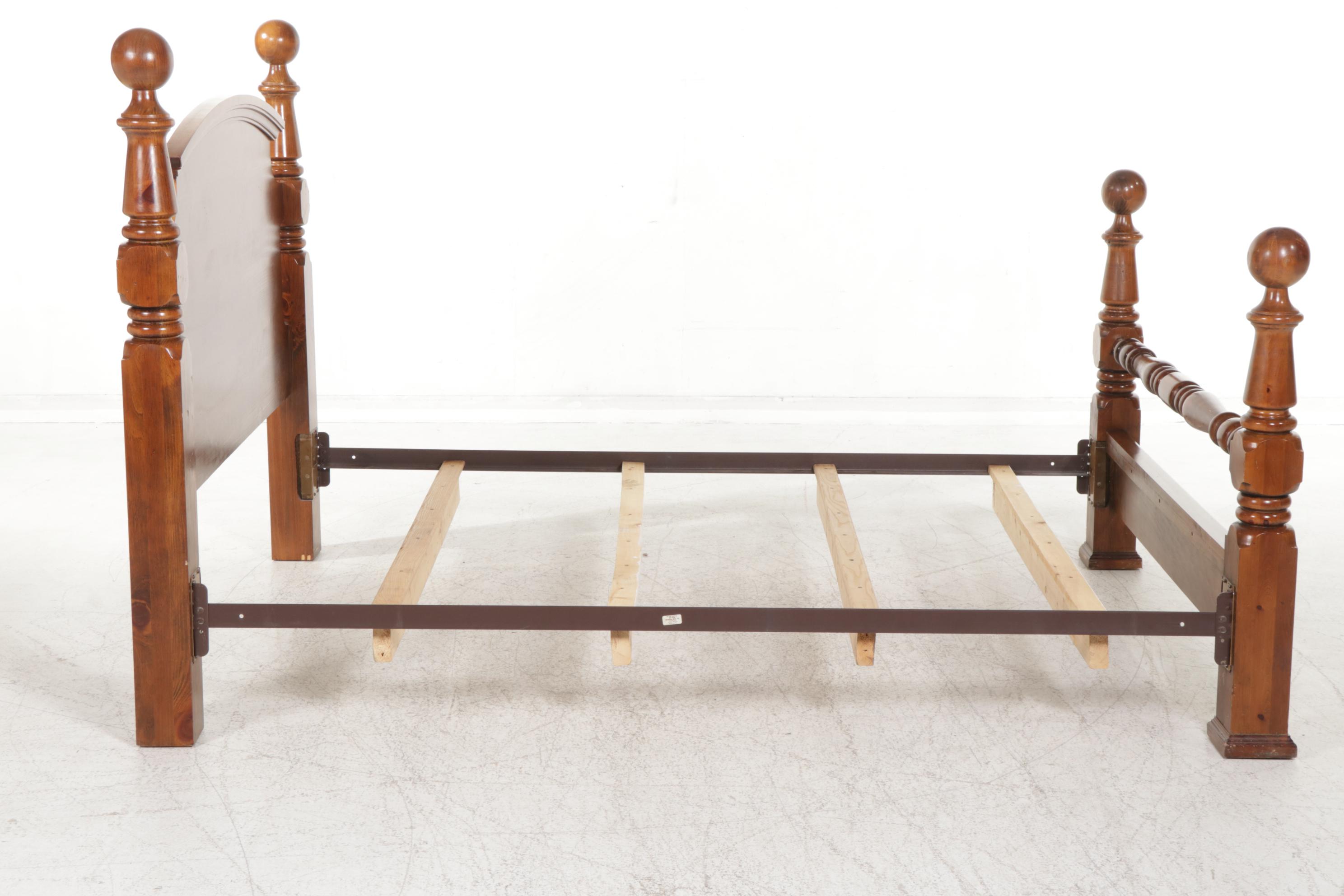 Pine Queen/Full Size Headboard and Footboard with Cannonball Finials