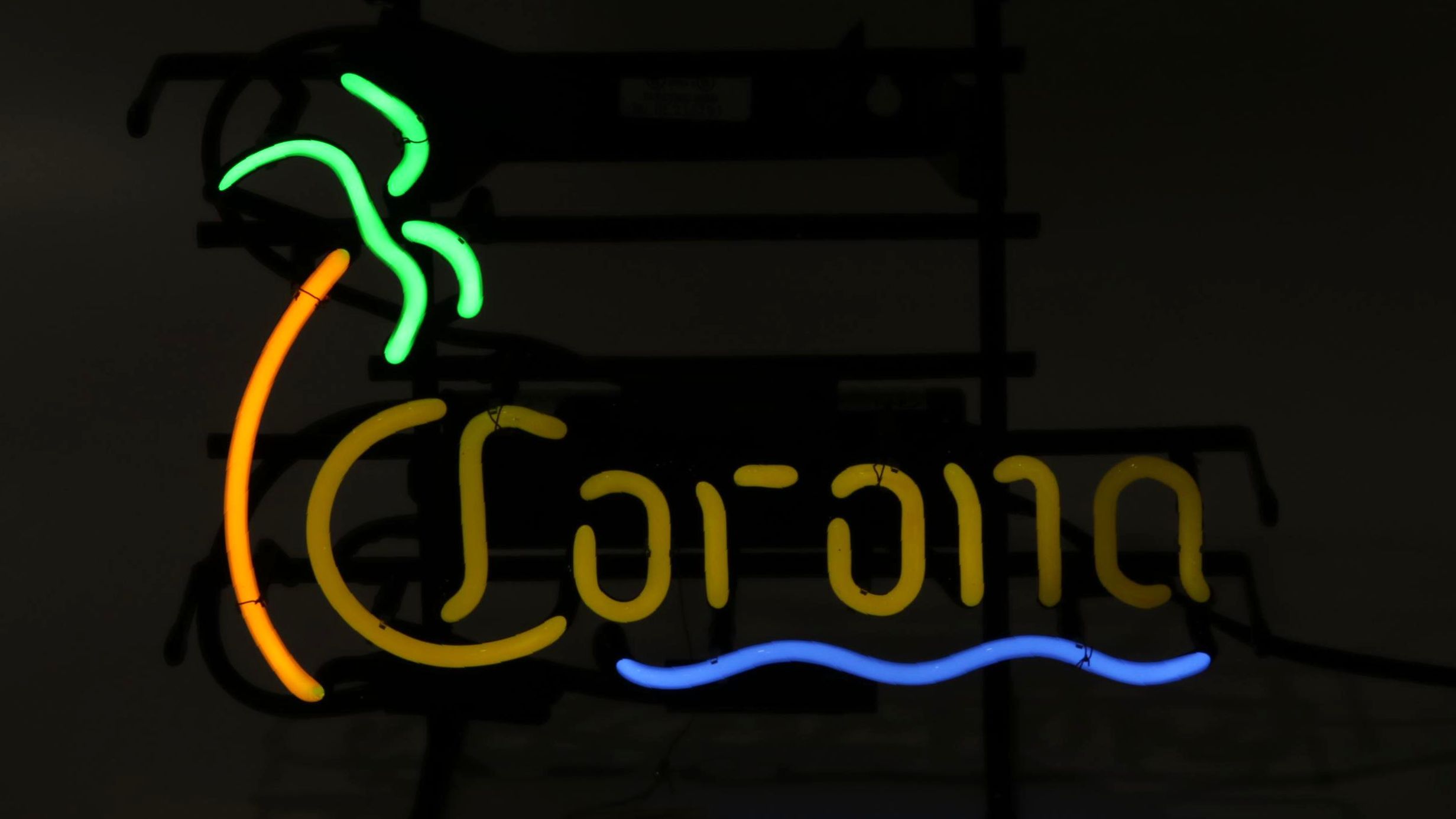 Corona Beer Palm Tree Illuminated Neon Sign